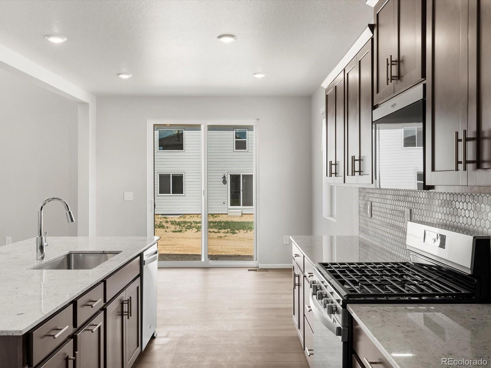 MLS Image #7 for 1617  yampa river drive,windsor, Colorado
