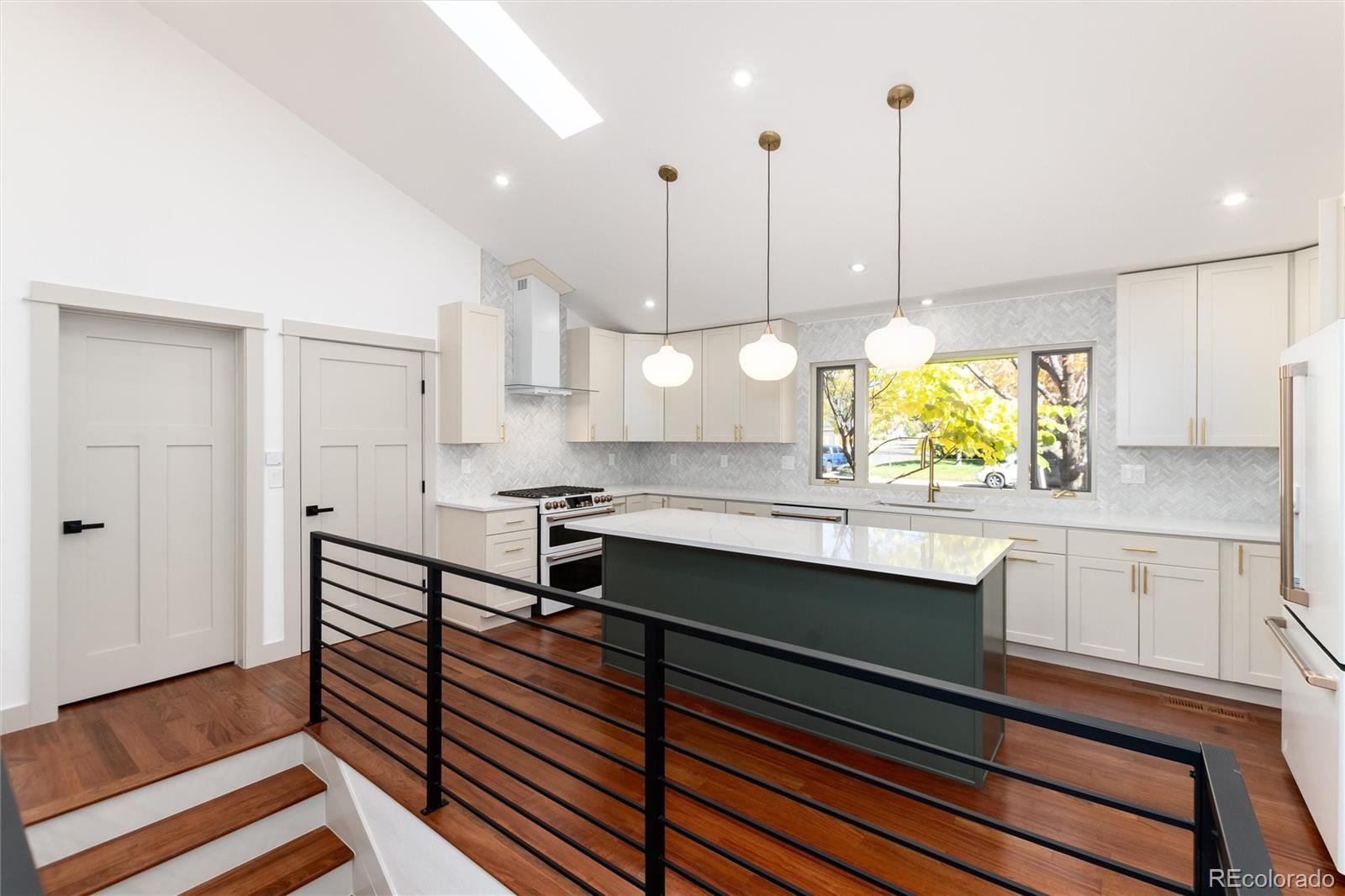 MLS Image #16 for 3001 s steele street,denver, Colorado