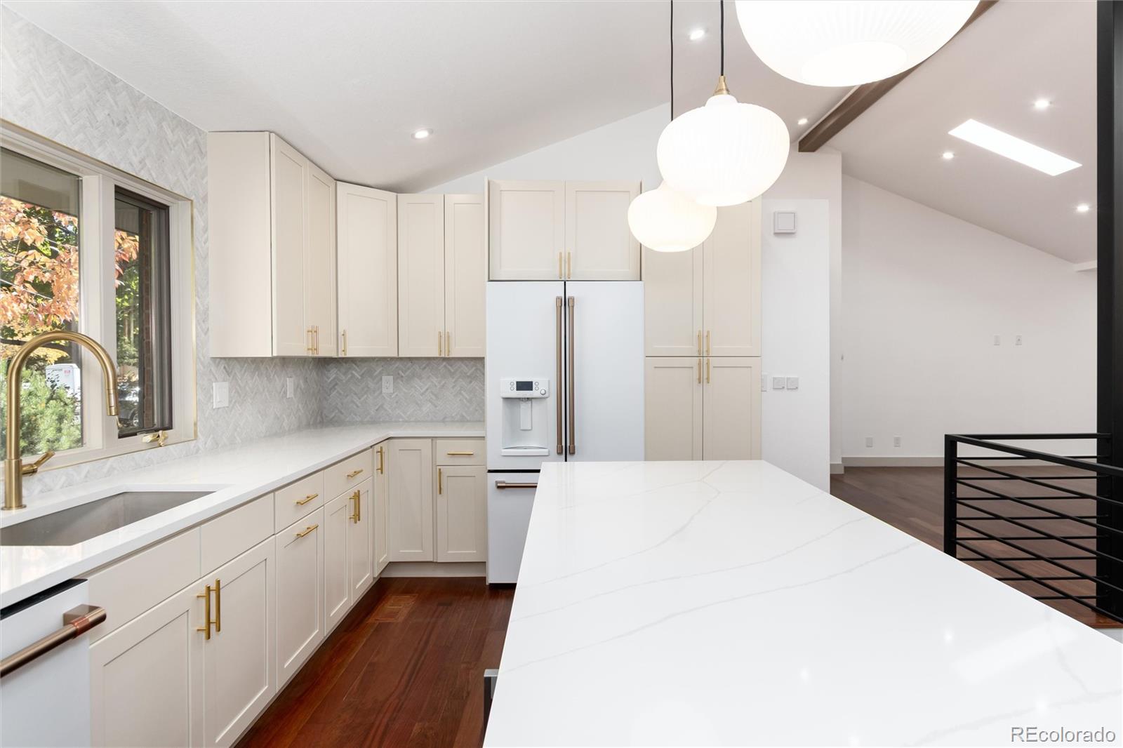 MLS Image #20 for 3001 s steele street,denver, Colorado