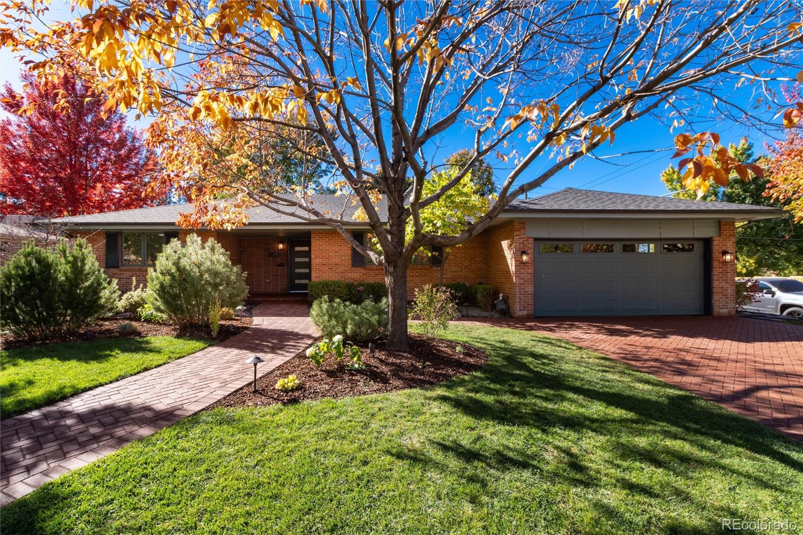 MLS Image #4 for 3001 s steele street,denver, Colorado