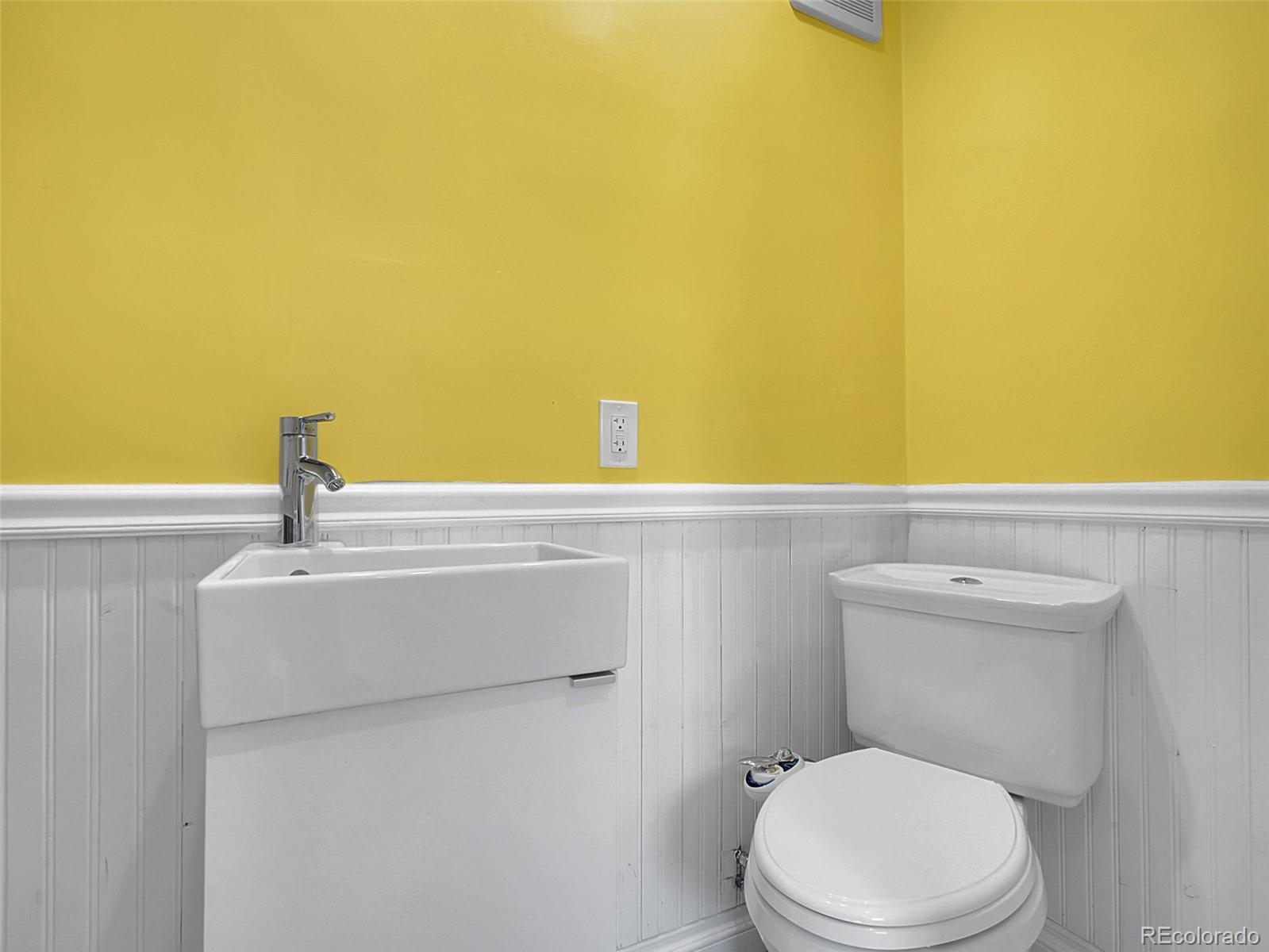 MLS Image #12 for 820  lansing street,aurora, Colorado