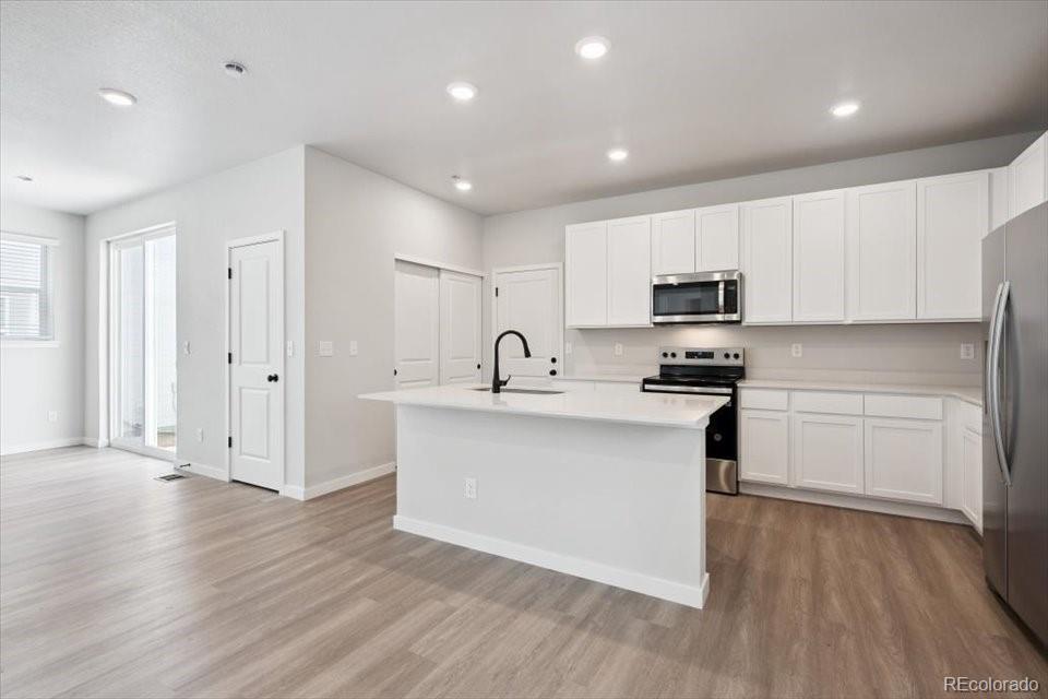 MLS Image #1 for 22746 e 47th place,aurora, Colorado