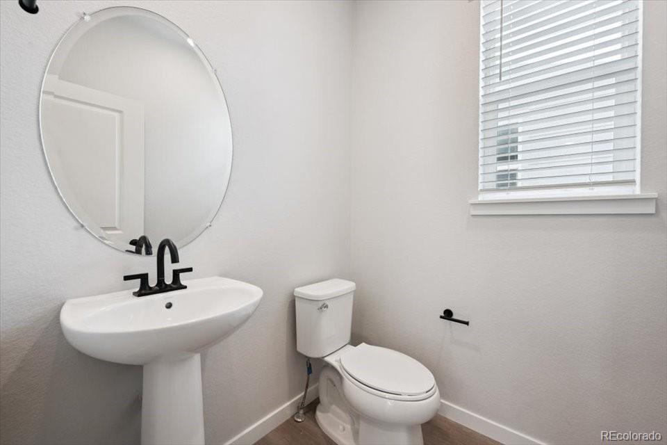 MLS Image #11 for 22746 e 47th place,aurora, Colorado