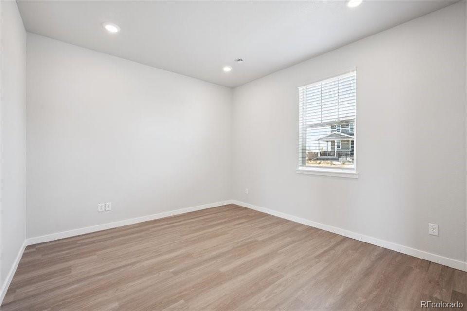 MLS Image #12 for 22746 e 47th place,aurora, Colorado