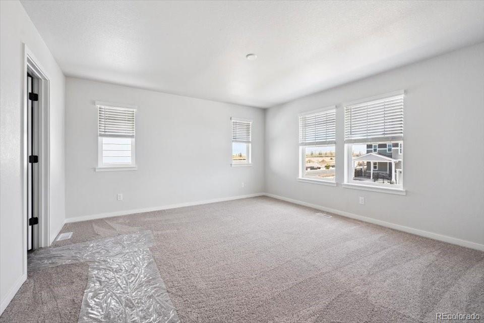 MLS Image #13 for 22746 e 47th place,aurora, Colorado