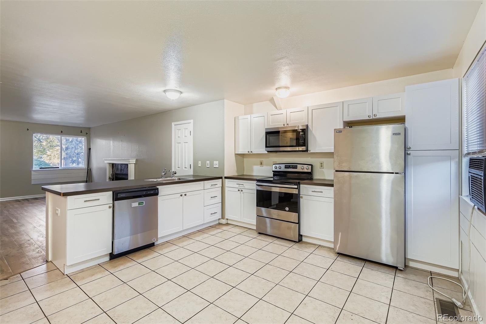 MLS Image #4 for 7561  leyden street 3a,commerce city, Colorado