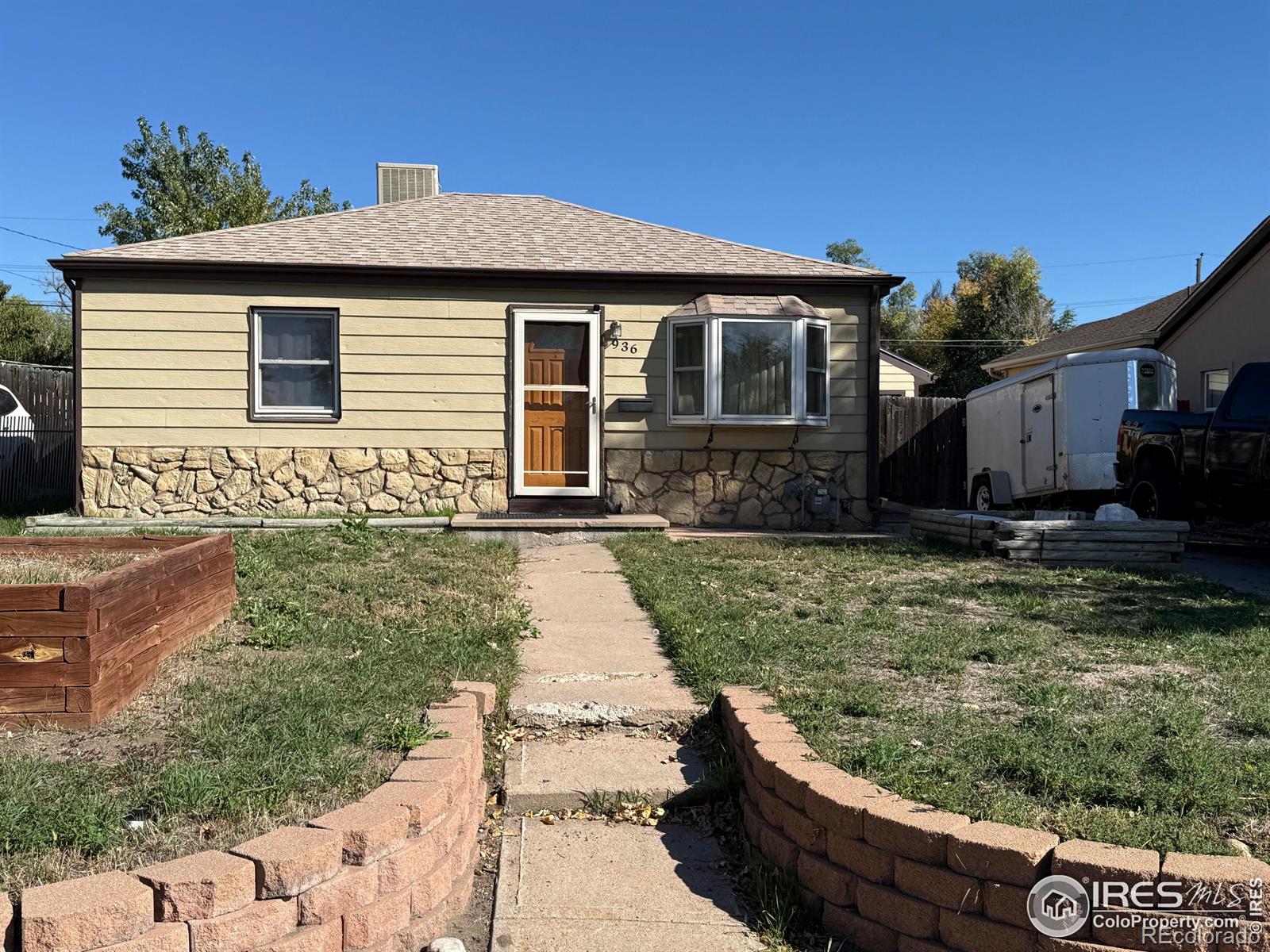 MLS Image #3 for 936  meade street,denver, Colorado