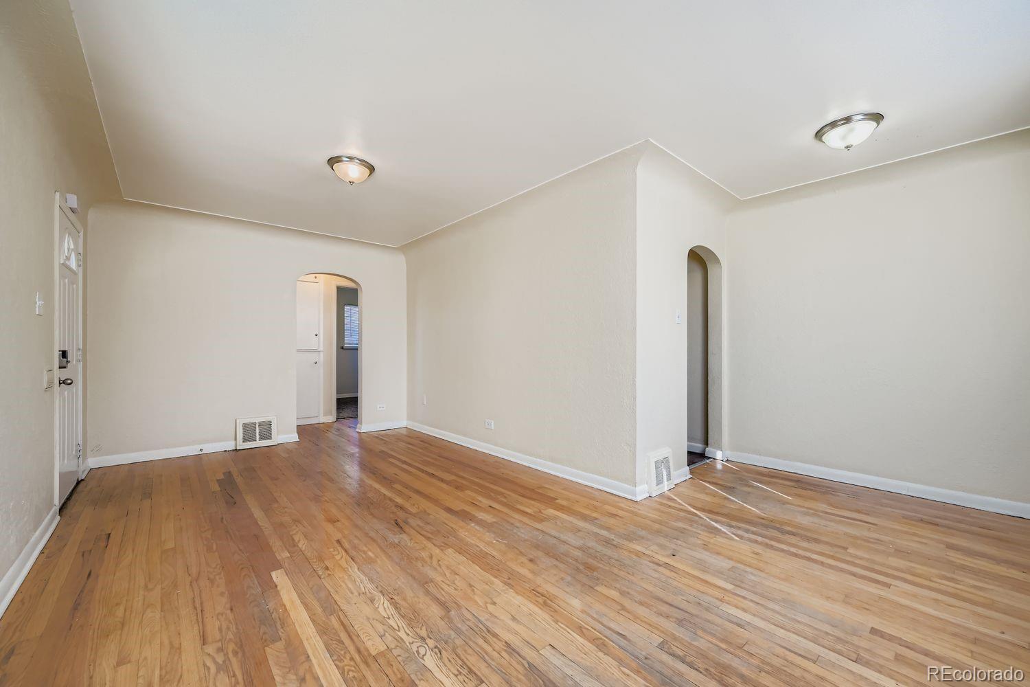MLS Image #2 for 3690  magnolia street,denver, Colorado