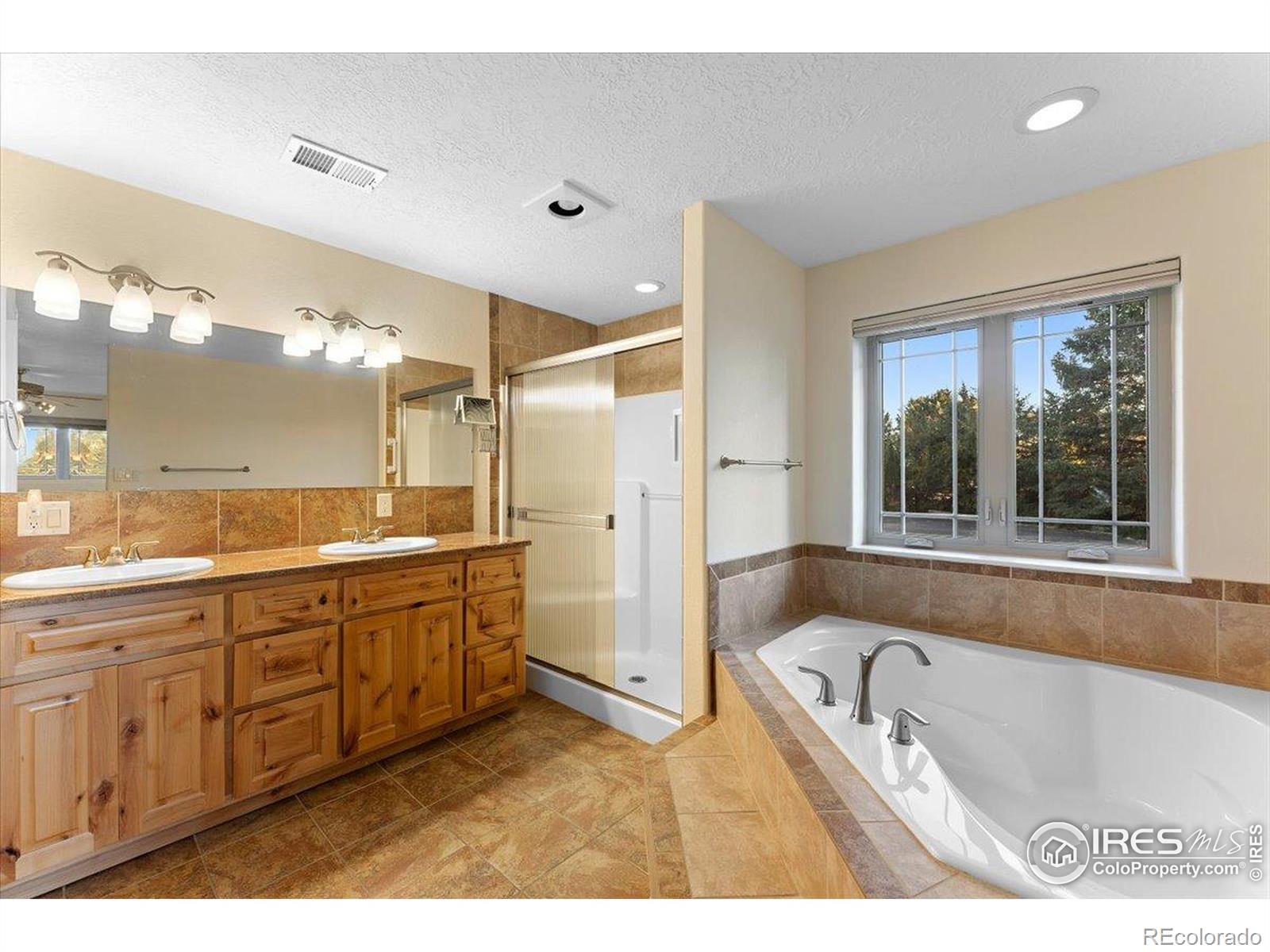 MLS Image #13 for 33180  pikes peak drive,greeley, Colorado
