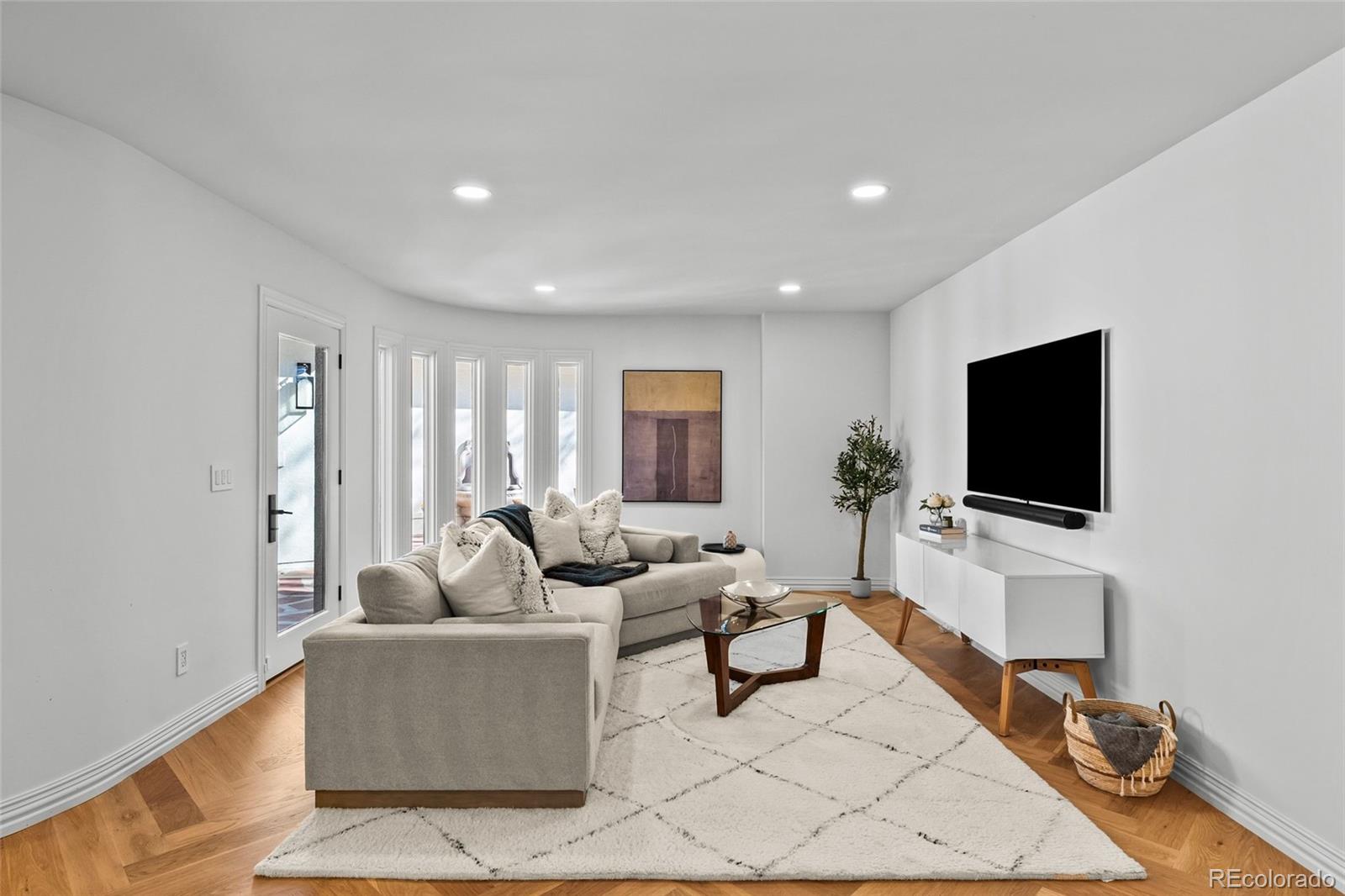MLS Image #14 for 274  vine street,denver, Colorado