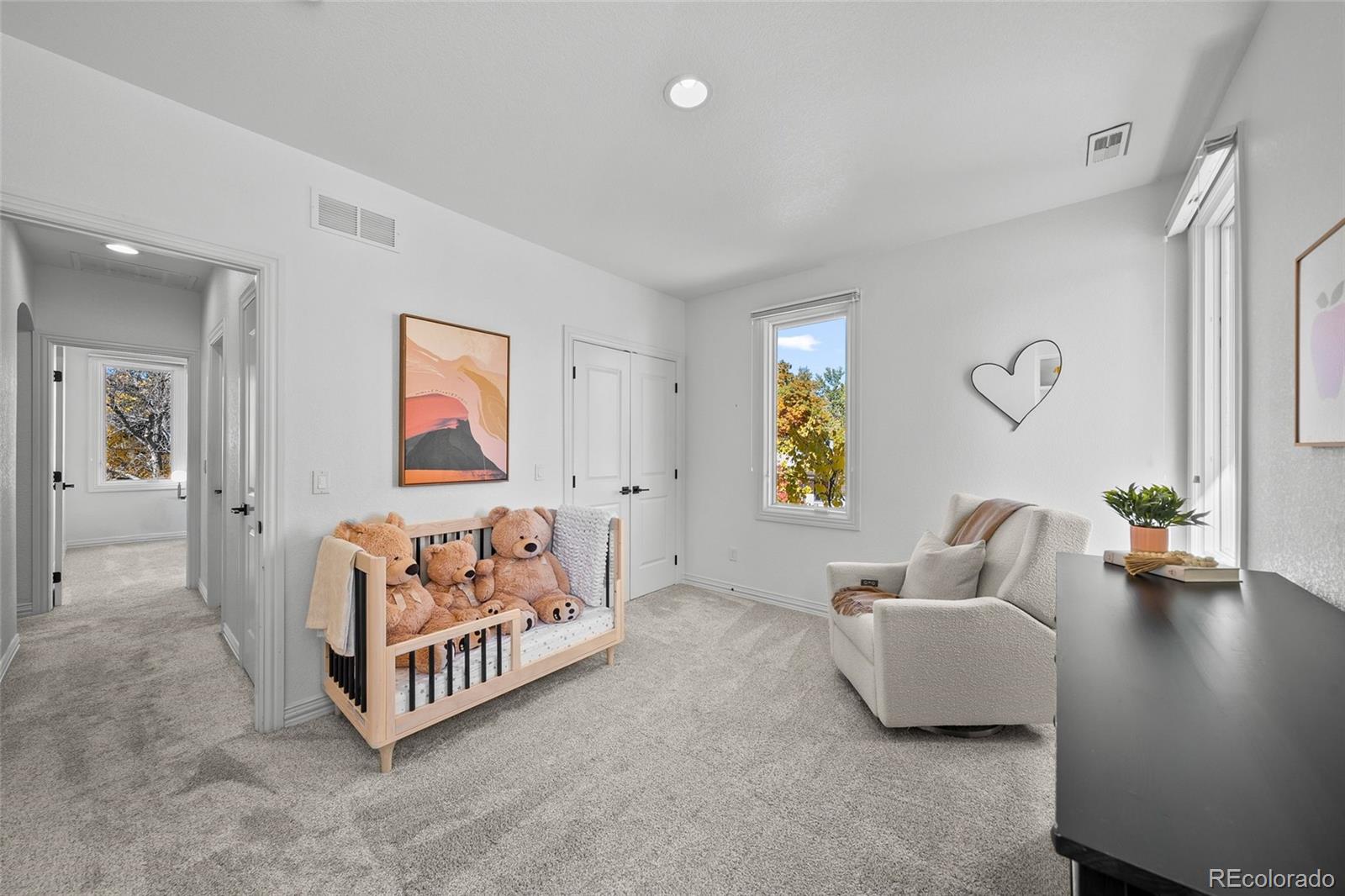 MLS Image #25 for 274  vine street,denver, Colorado