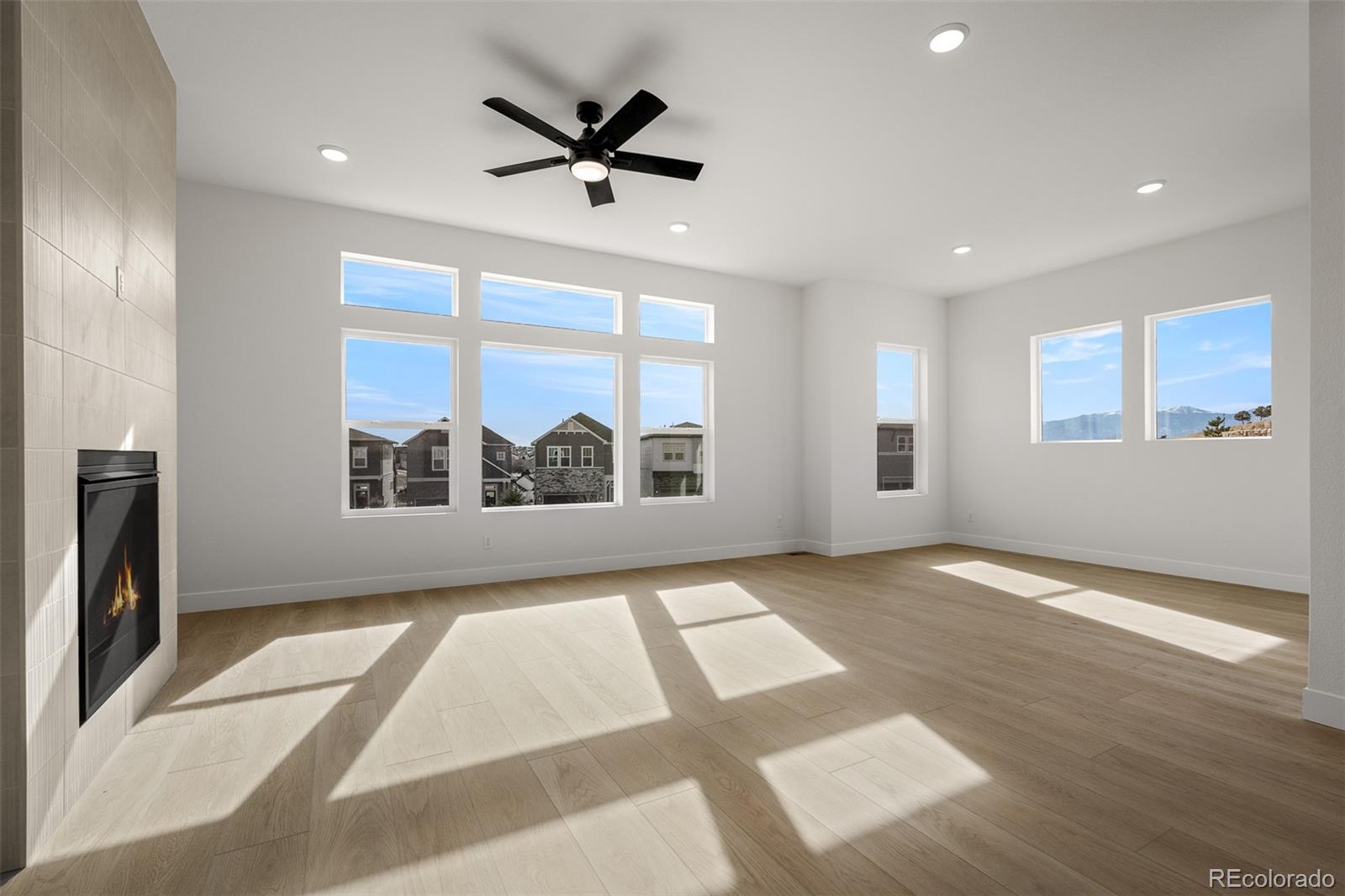 MLS Image #15 for 4444  peak crest view,colorado springs, Colorado