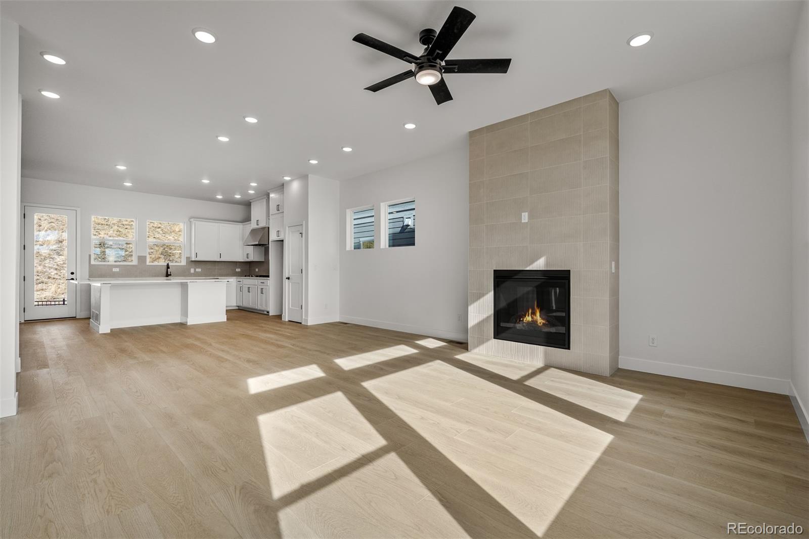 MLS Image #19 for 4444  peak crest view,colorado springs, Colorado