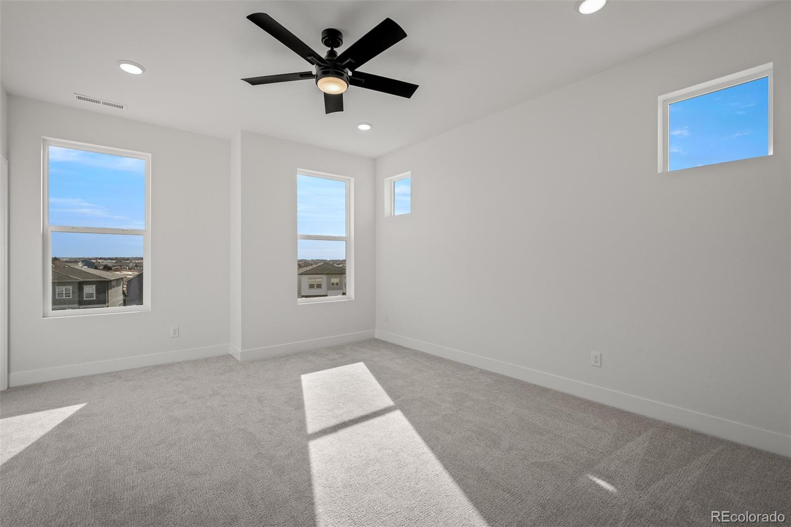 MLS Image #22 for 4444  peak crest view,colorado springs, Colorado