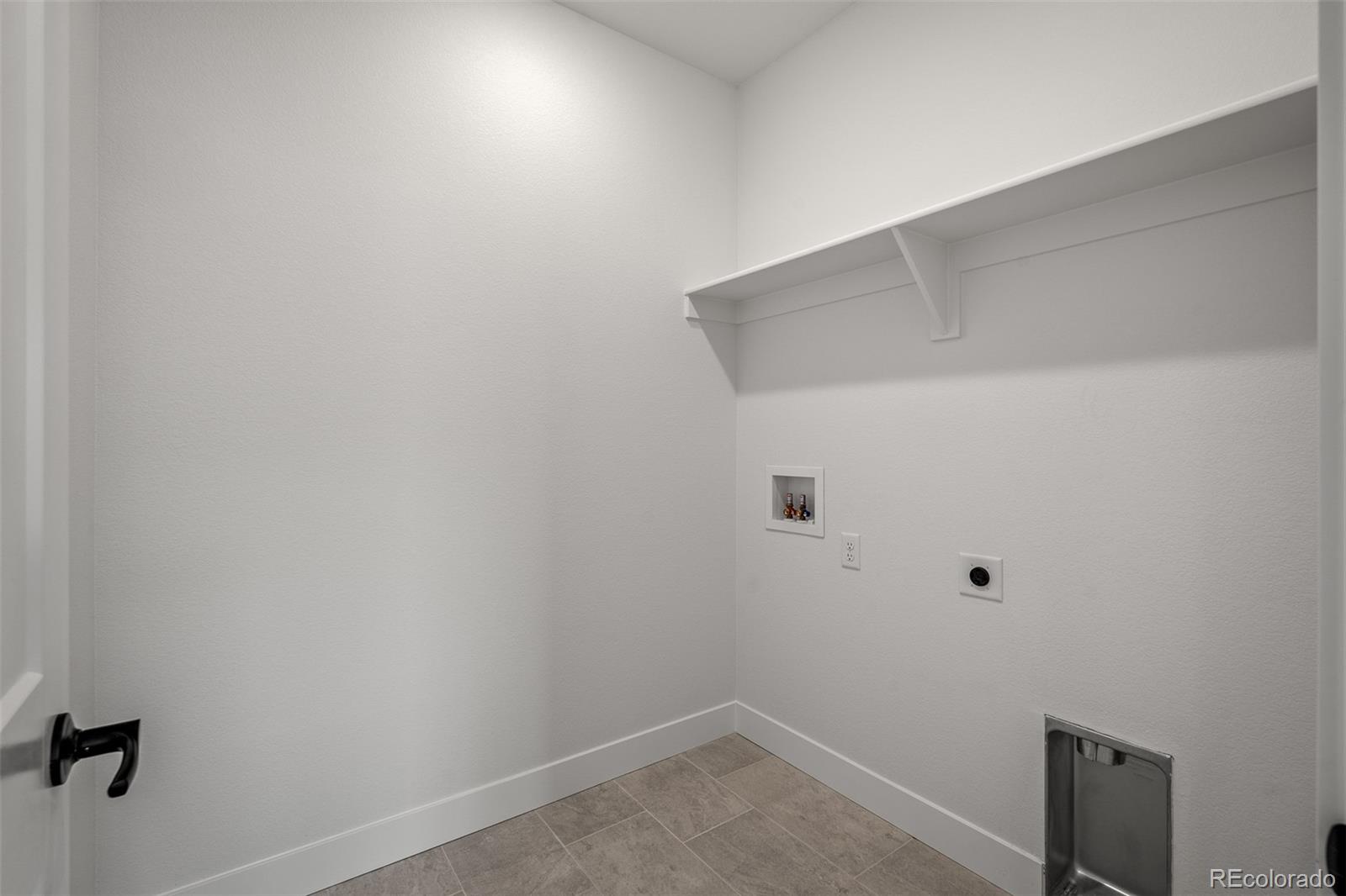 MLS Image #34 for 4444  peak crest view,colorado springs, Colorado