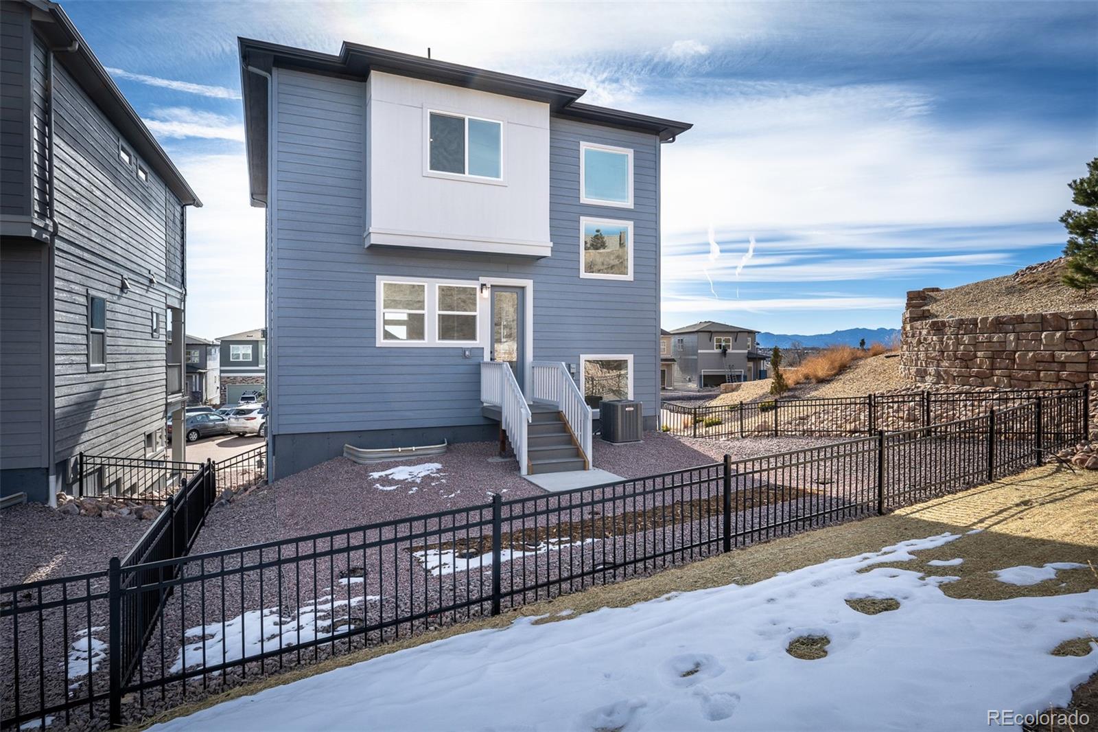 MLS Image #37 for 4444  peak crest view,colorado springs, Colorado