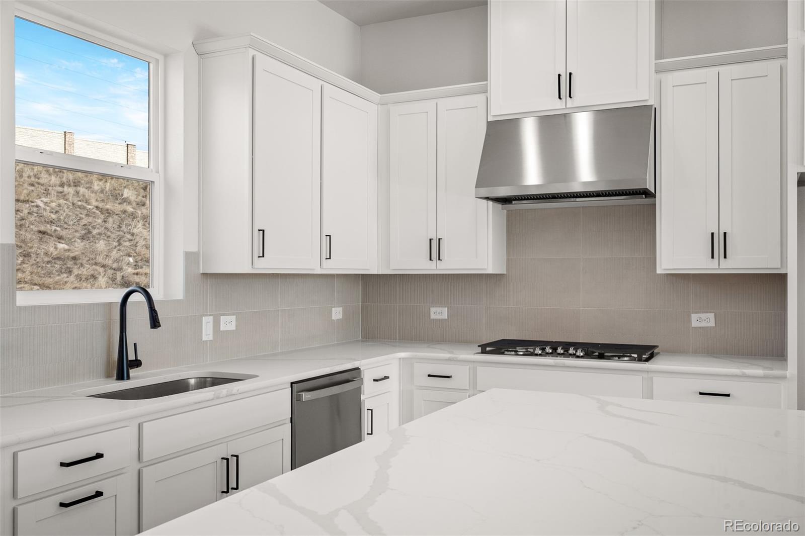 MLS Image #7 for 4444  peak crest view,colorado springs, Colorado