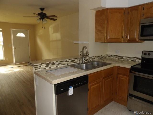 MLS Image #5 for 15475 e louisiana avenue,aurora, Colorado