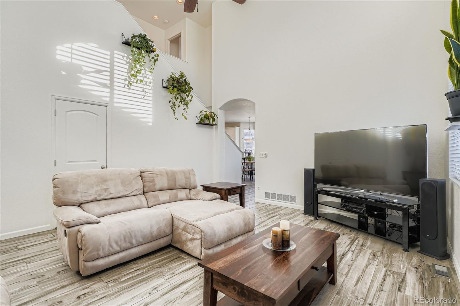 MLS Image #3 for 11352  leyden street,thornton, Colorado