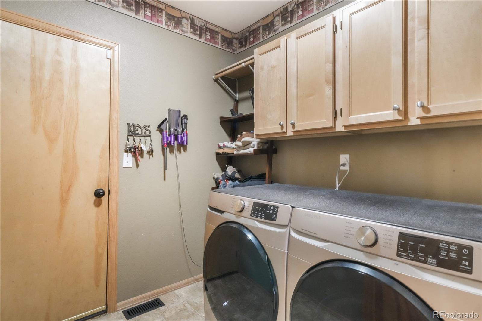 MLS Image #19 for 14595  westchester drive,colorado springs, Colorado