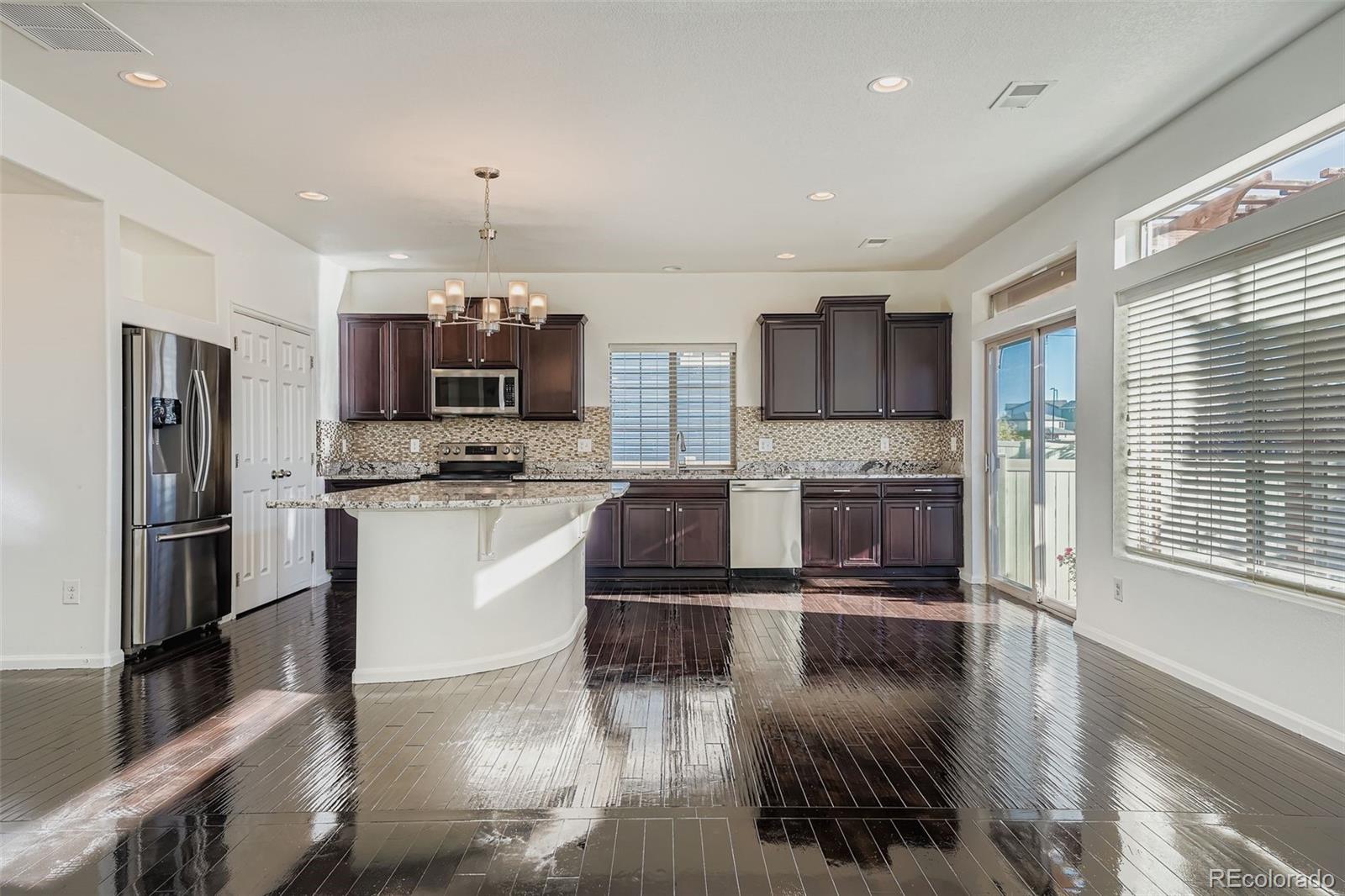 MLS Image #5 for 19102 e 55th place,denver, Colorado