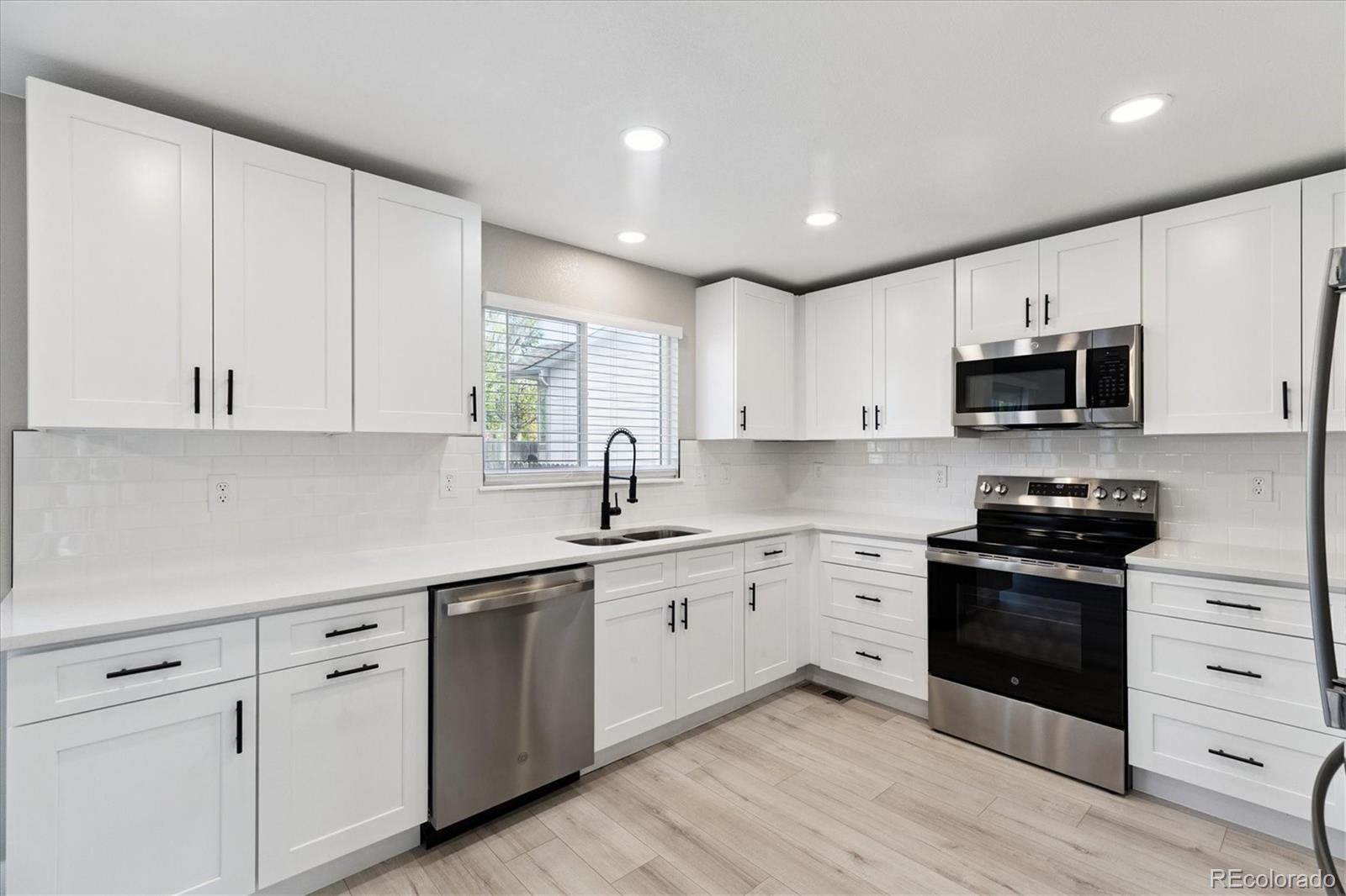 MLS Image #2 for 3866  storm cloud way,castle rock, Colorado