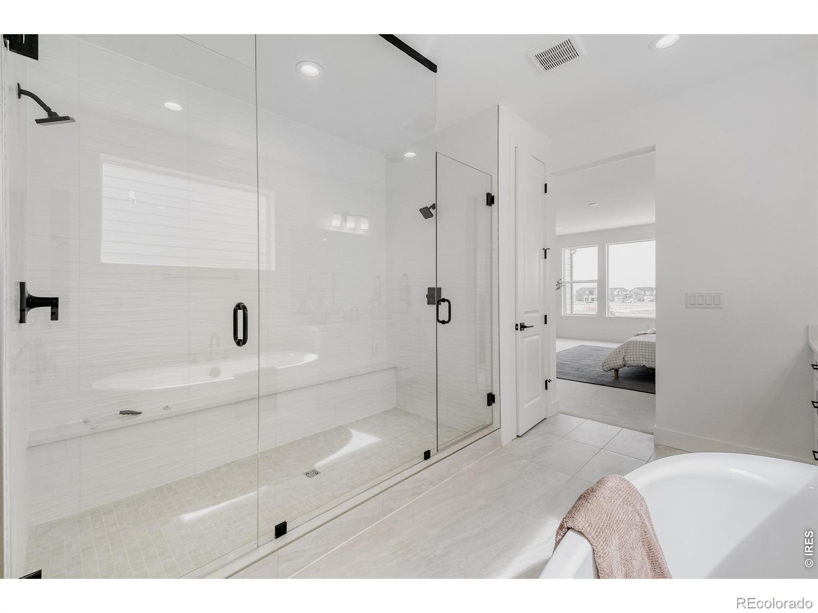 MLS Image #11 for 3142  westcliff drive,loveland, Colorado