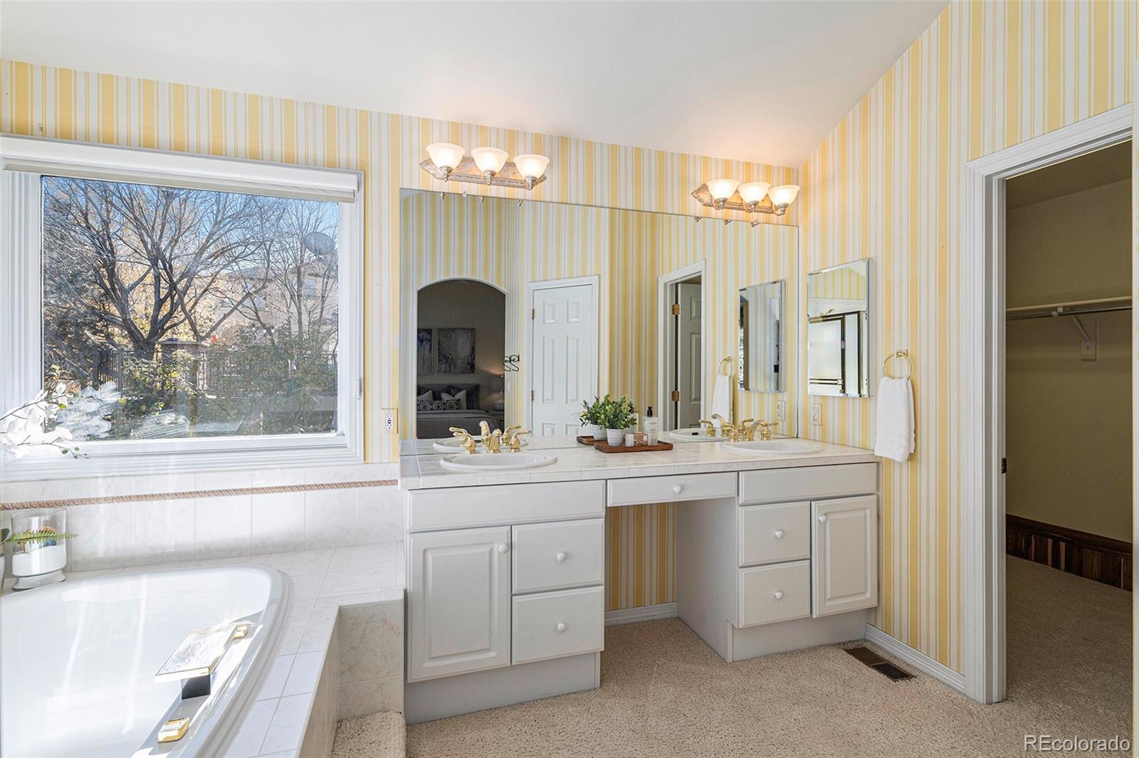 MLS Image #13 for 10722  cougar canyon,lone tree, Colorado