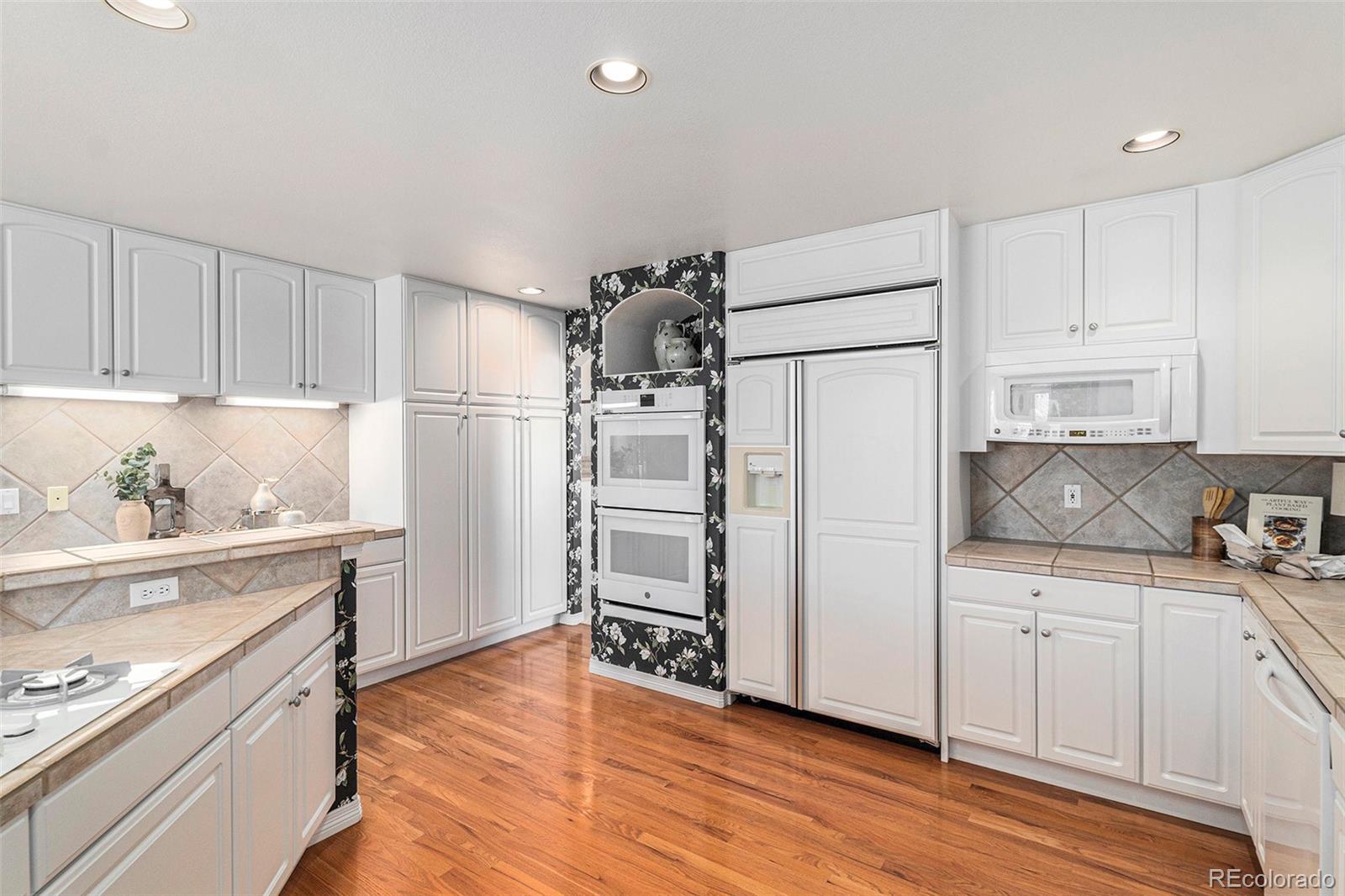 MLS Image #15 for 10722  cougar canyon,lone tree, Colorado