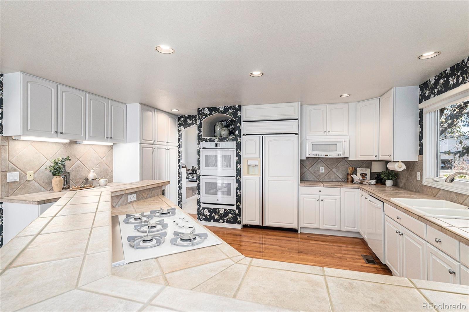 MLS Image #16 for 10722  cougar canyon,lone tree, Colorado
