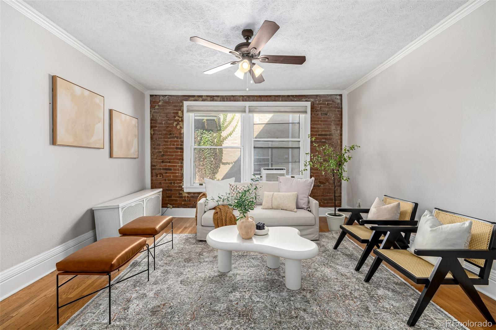 MLS Image #2 for 1057 n emerson street b,denver, Colorado