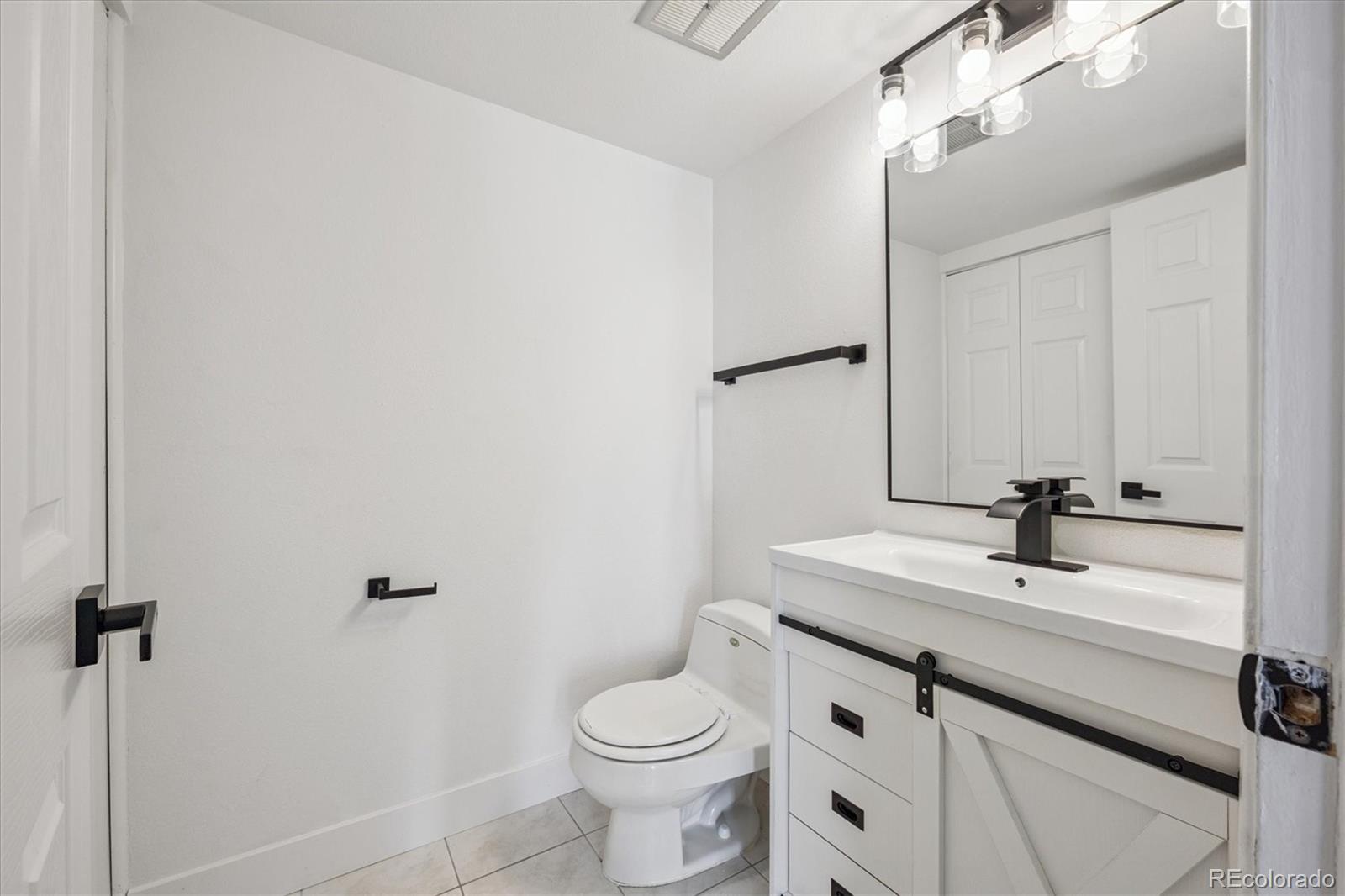 MLS Image #12 for 13653 e yale avenue d,aurora, Colorado