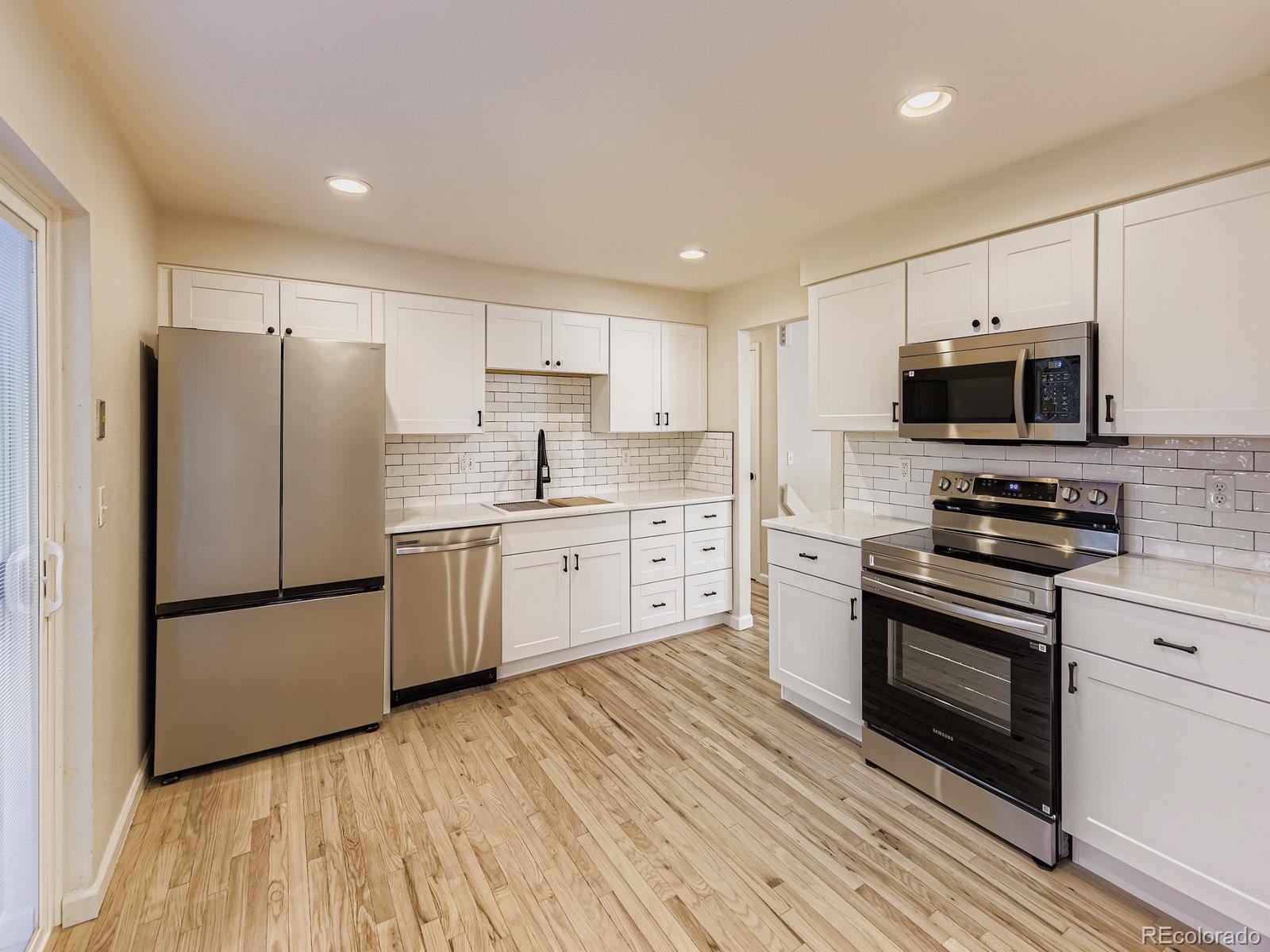 MLS Image #6 for 15051 e gunnison place,aurora, Colorado