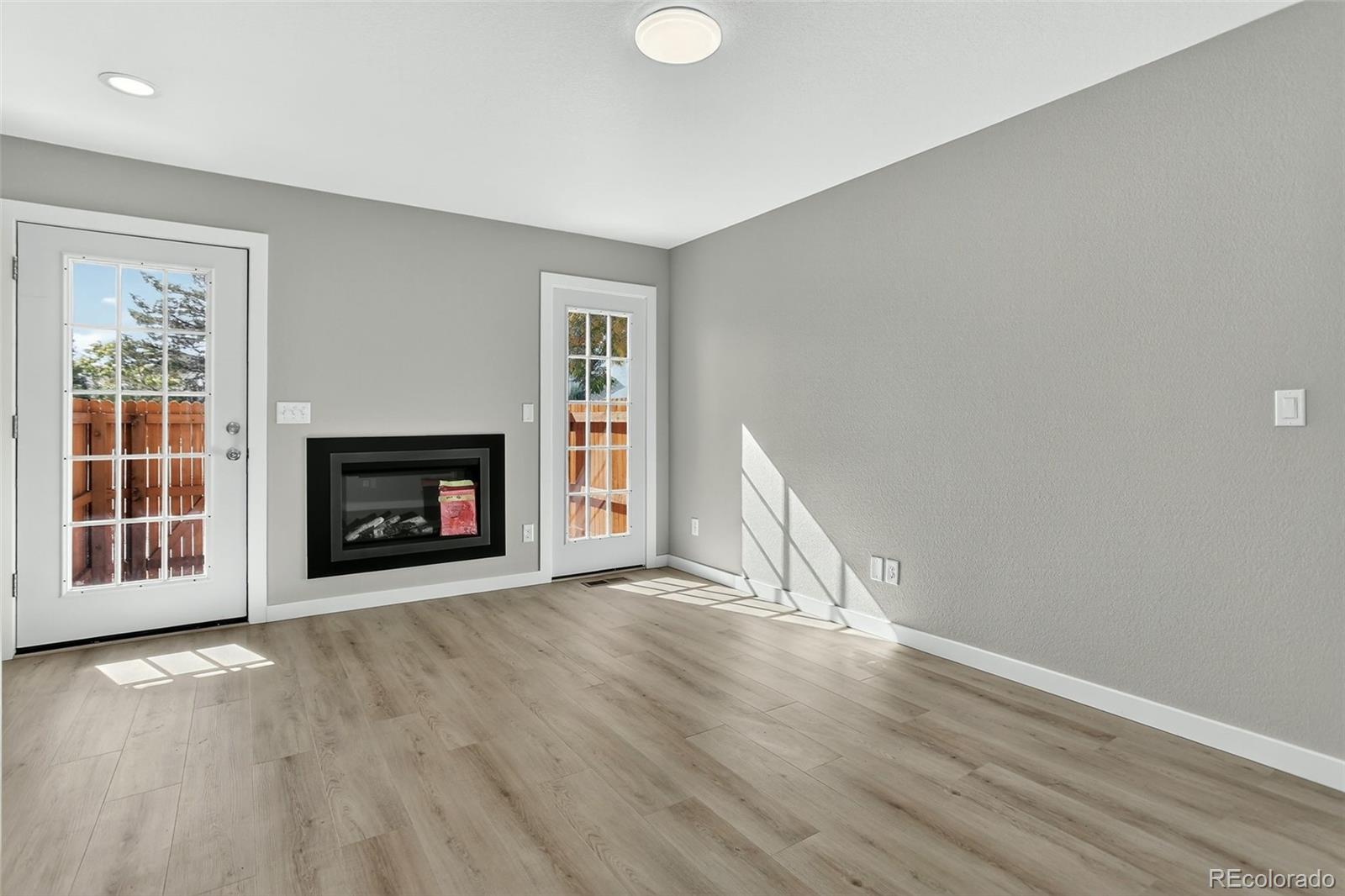 MLS Image #1 for 2301 e fremont avenue s02,centennial, Colorado