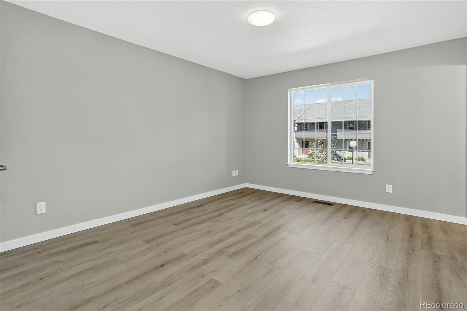 MLS Image #13 for 2301 e fremont avenue s02,centennial, Colorado