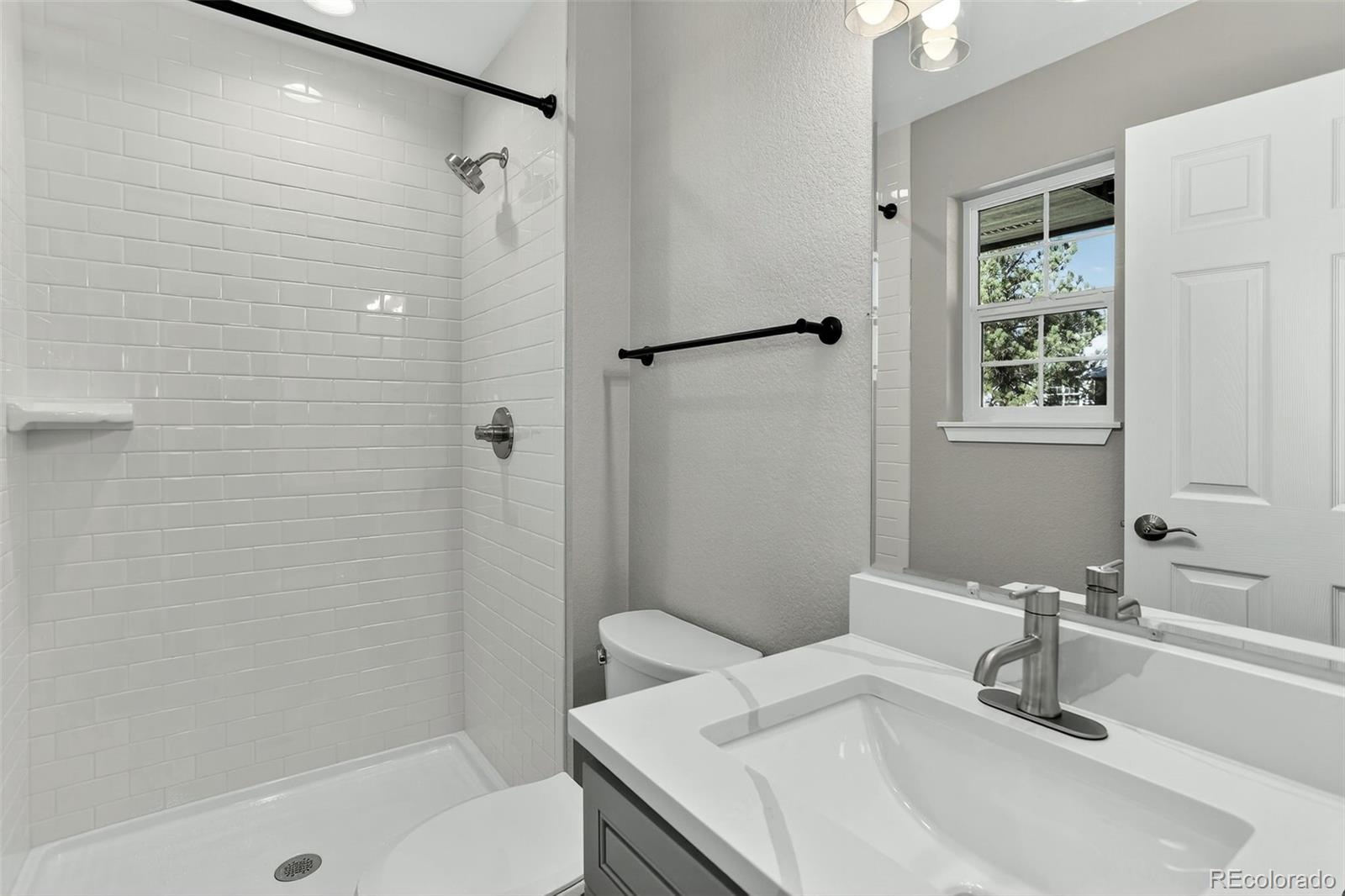 MLS Image #16 for 2301 e fremont avenue s02,centennial, Colorado