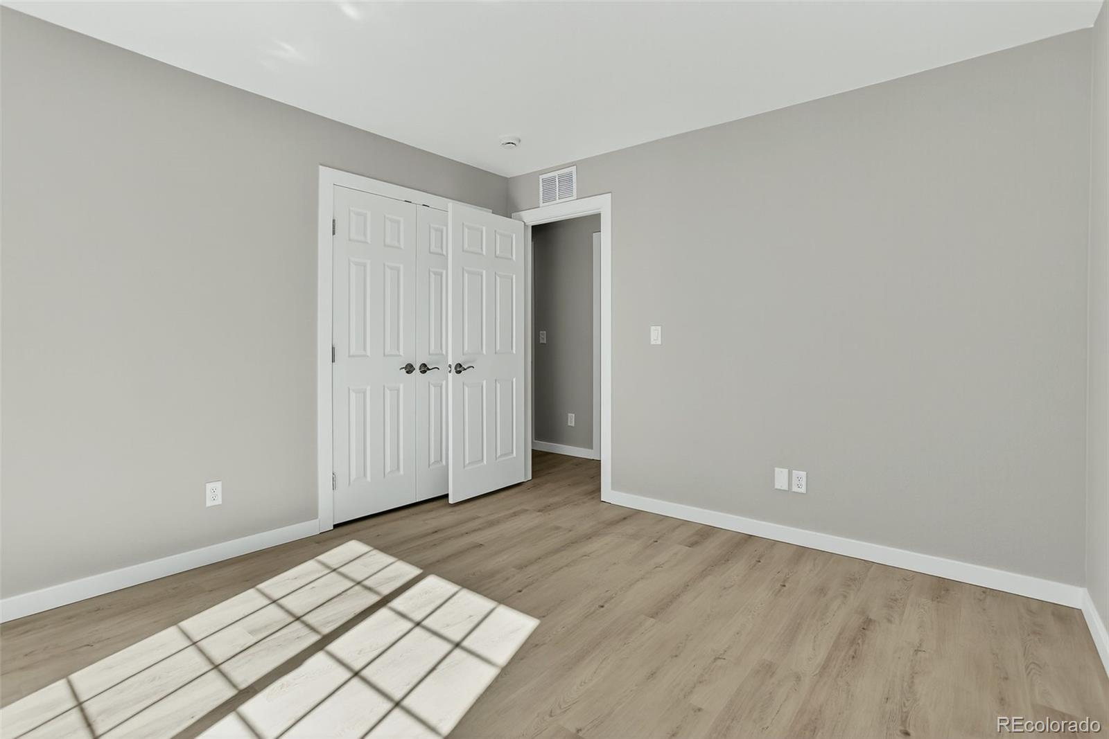 MLS Image #19 for 2301 e fremont avenue s02,centennial, Colorado
