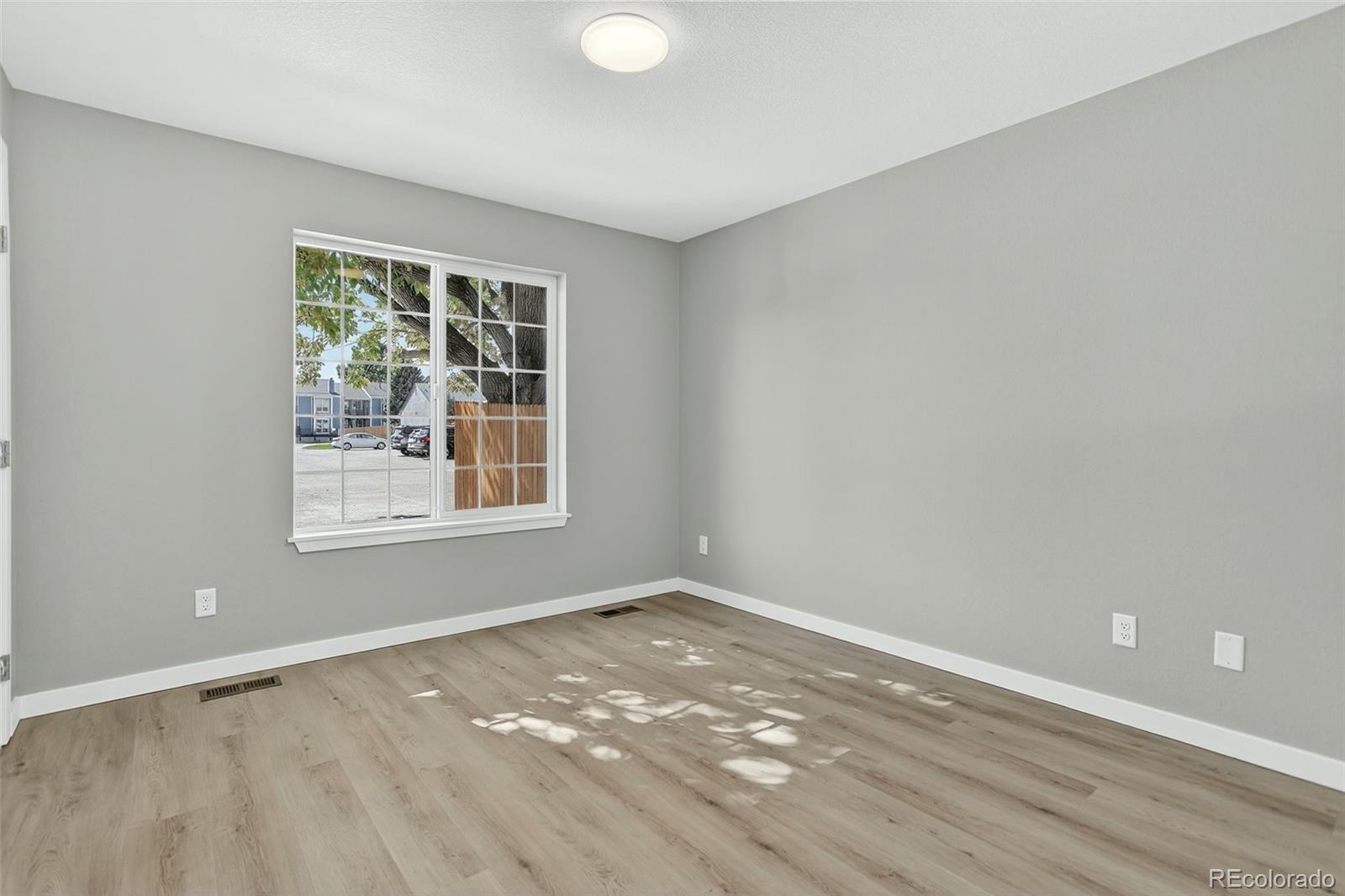 MLS Image #21 for 2301 e fremont avenue s02,centennial, Colorado