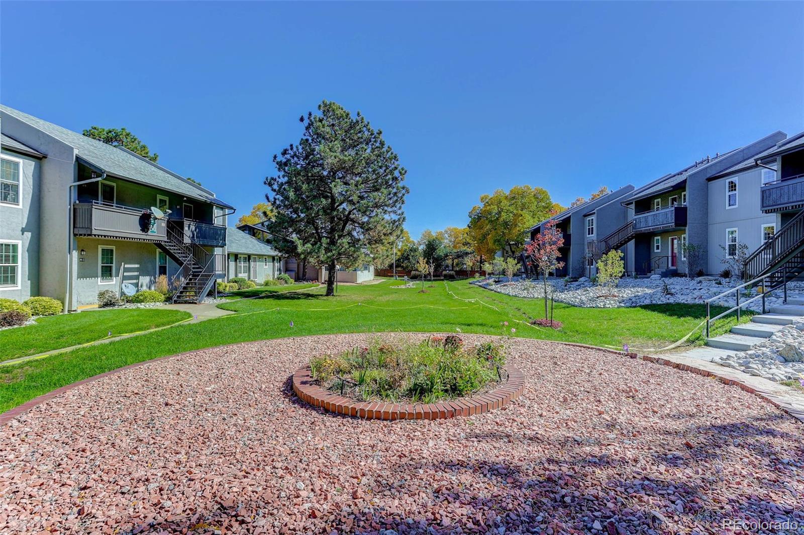 MLS Image #28 for 2301 e fremont avenue s02,centennial, Colorado