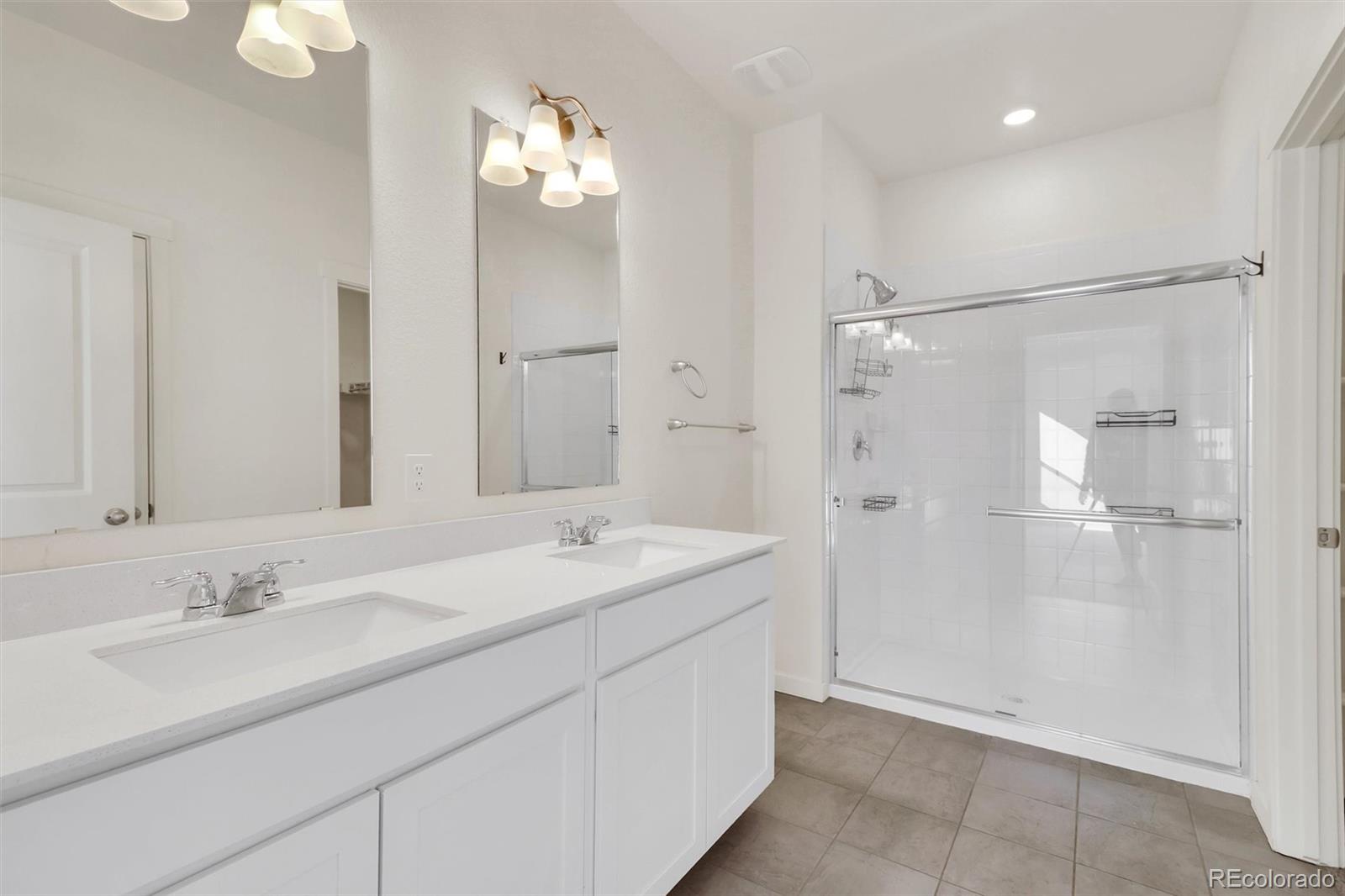 MLS Image #18 for 108 s waterloo street,aurora, Colorado