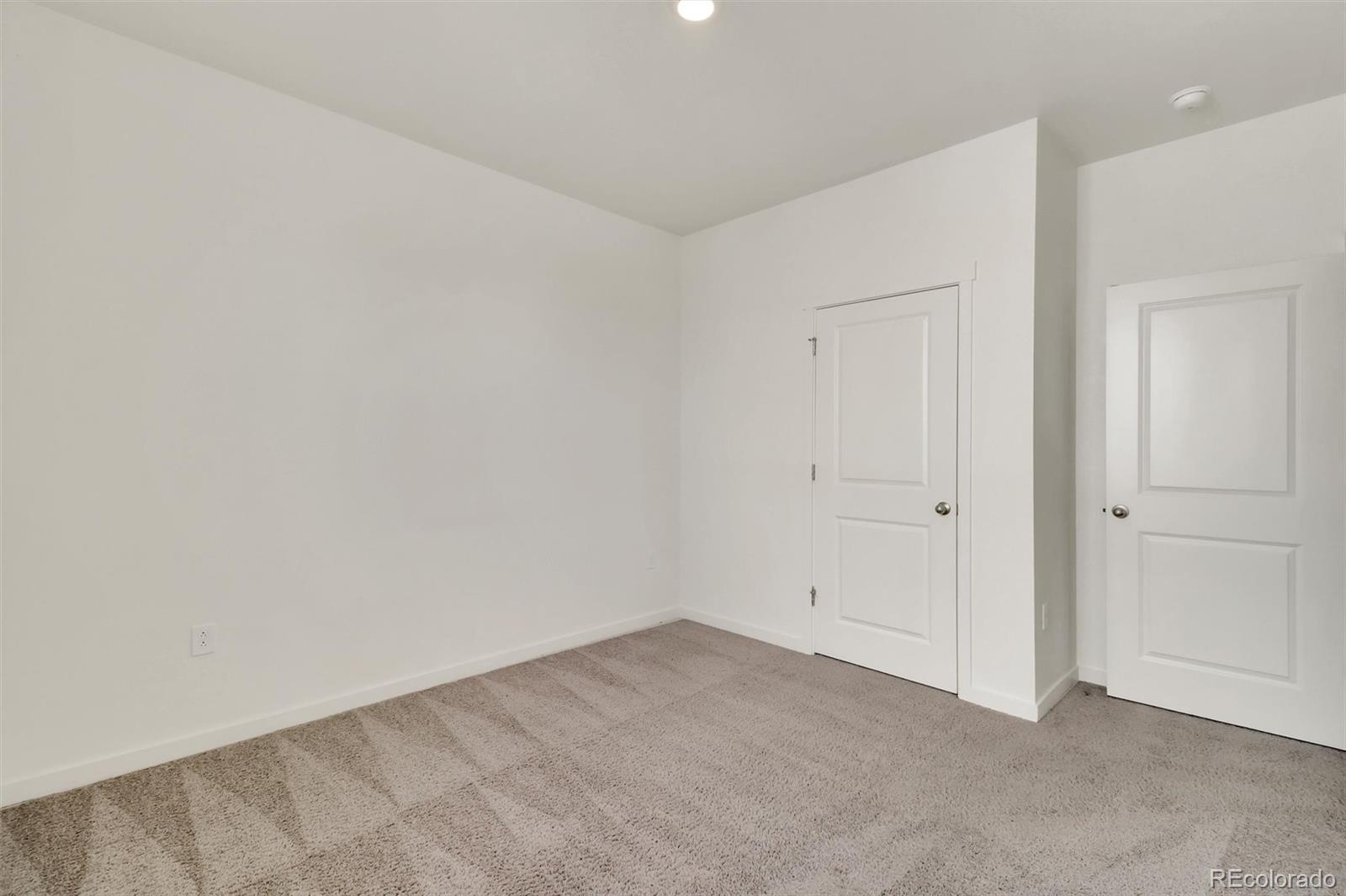MLS Image #24 for 108 s waterloo street,aurora, Colorado