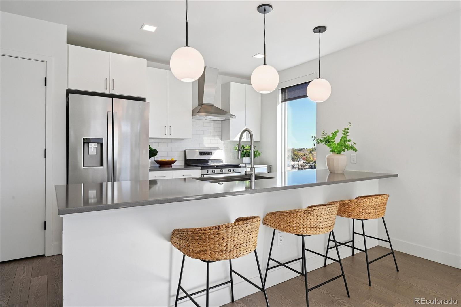 MLS Image #7 for 1898 s bannock street 512,denver, Colorado