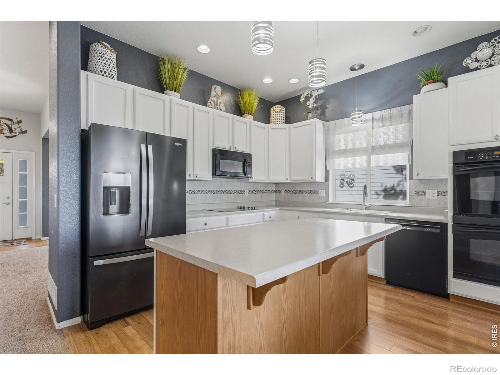 MLS Image #8 for 2507  rouen lane,johnstown, Colorado