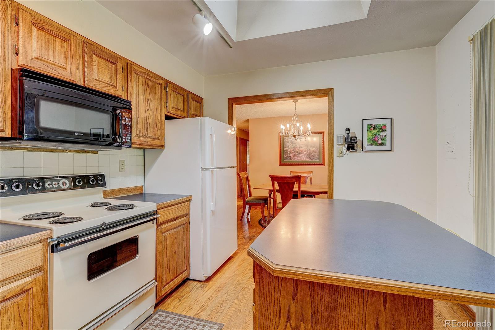 MLS Image #8 for 2861 s yates street,denver, Colorado