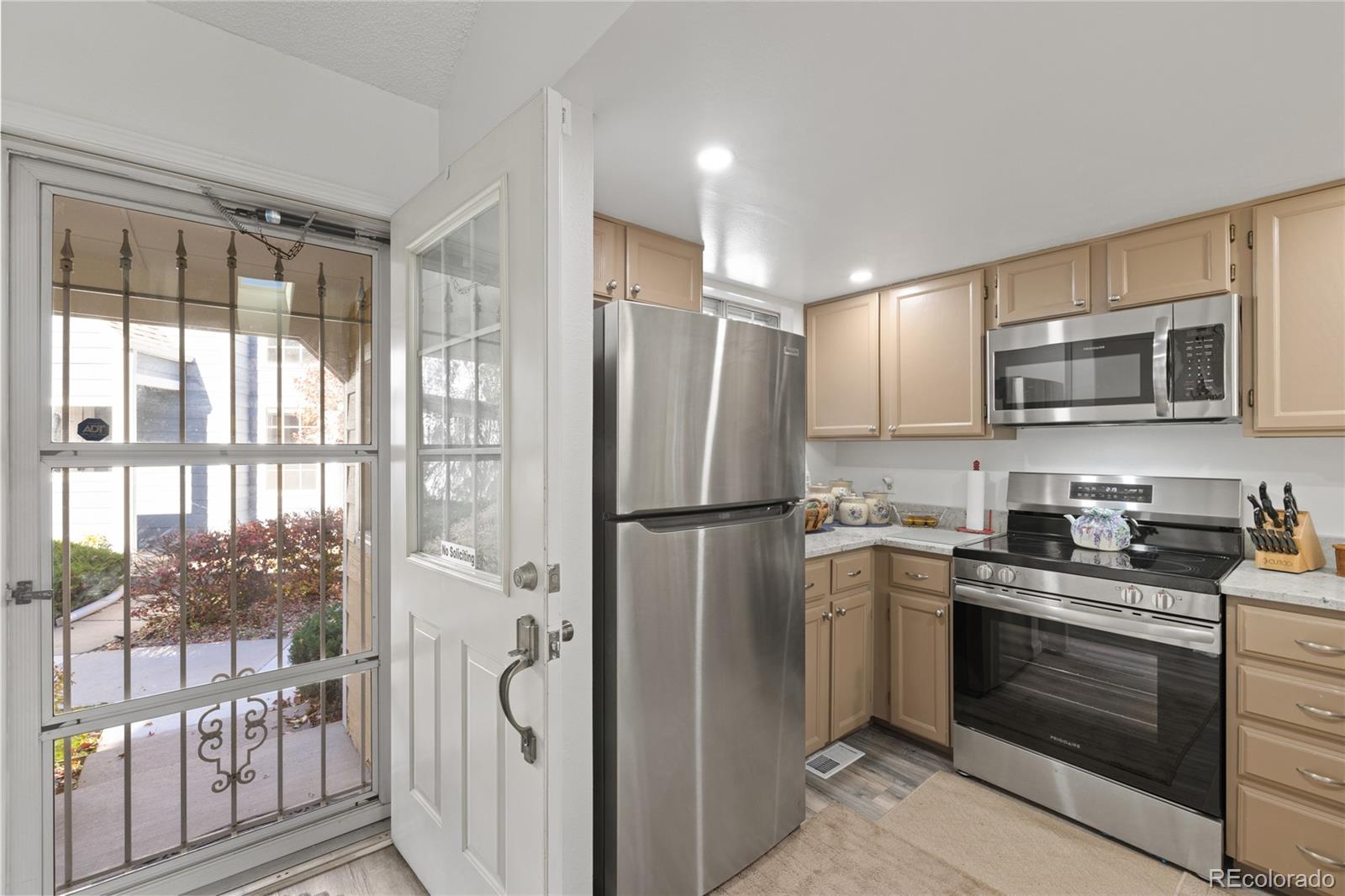 MLS Image #11 for 2021 s balsam street ,lakewood, Colorado