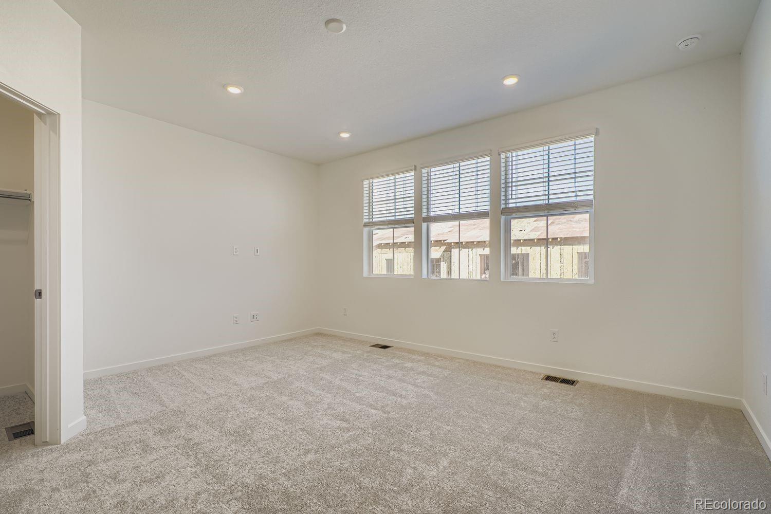 MLS Image #5 for 6779  parterre parkway 3,thornton, Colorado