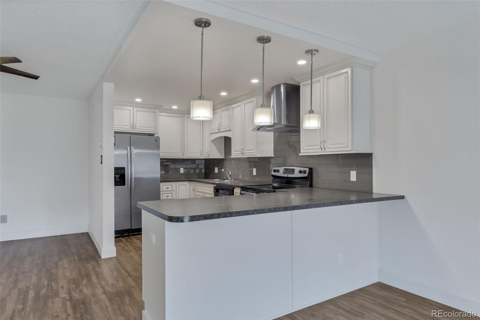 MLS Image #1 for 14102 e linvale place,aurora, Colorado