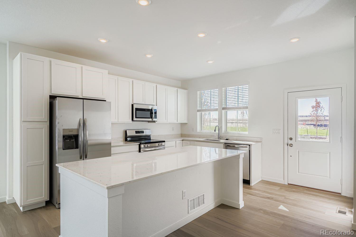 MLS Image #2 for 6779  parterre parkway 5,thornton, Colorado