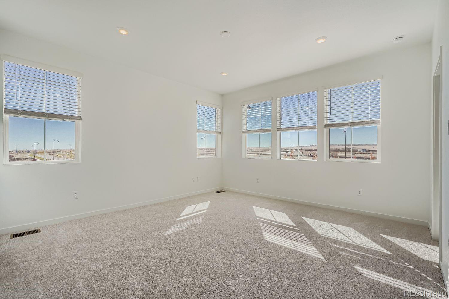 MLS Image #6 for 6779  parterre parkway 5,thornton, Colorado