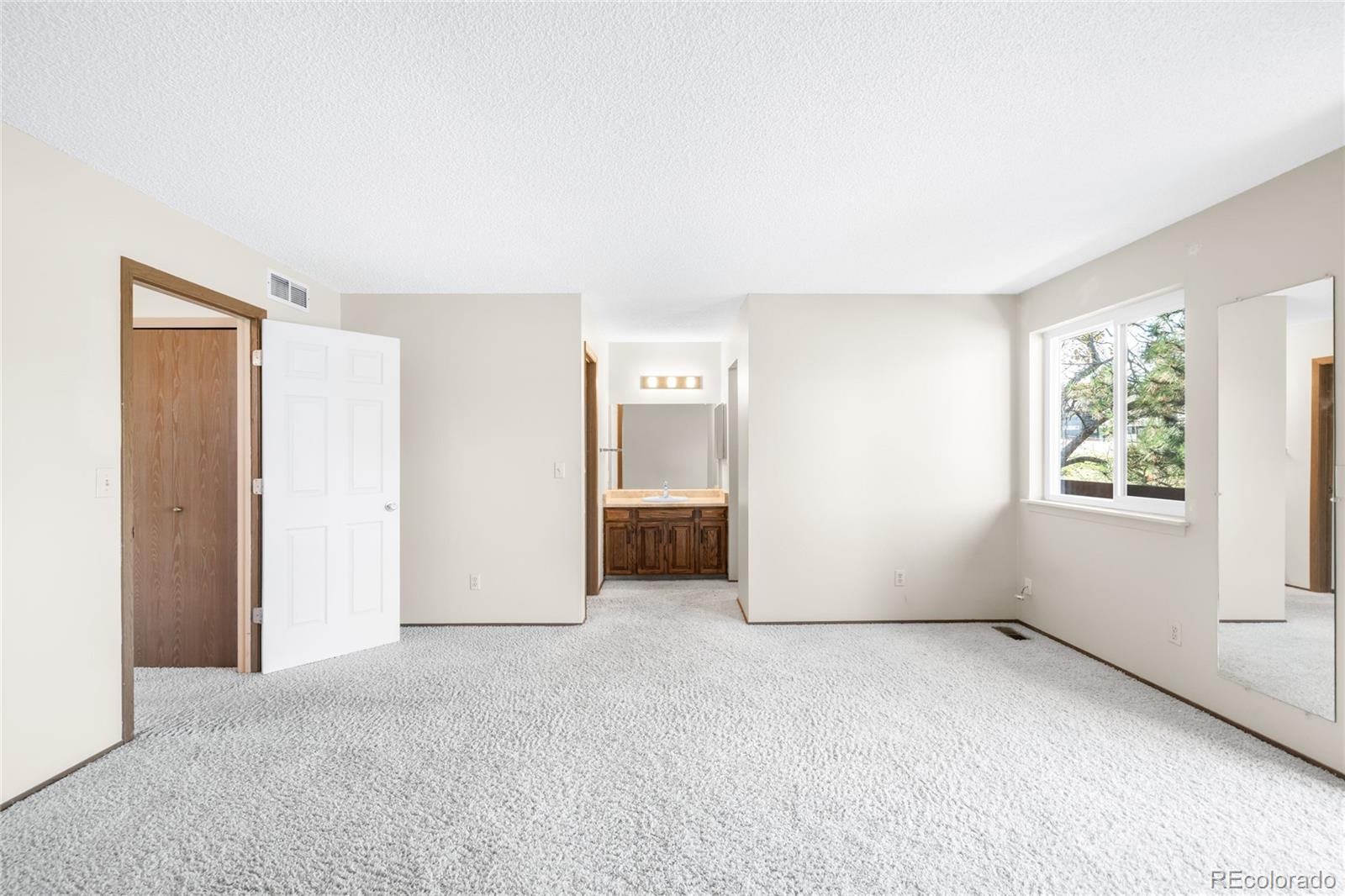 MLS Image #15 for 12610 w bayaud avenue,lakewood, Colorado